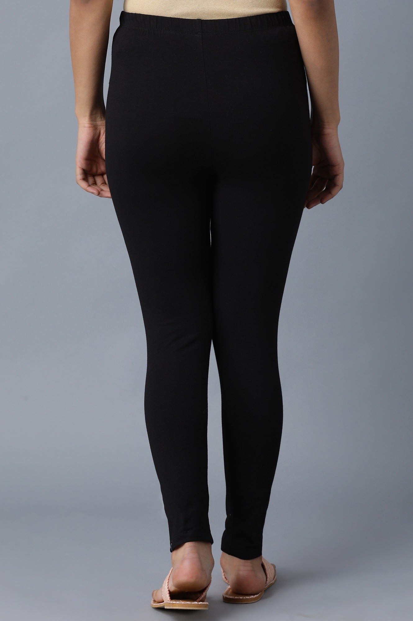 Black Solid Skinny Fit Cotton Tights With Elasticated Waistband