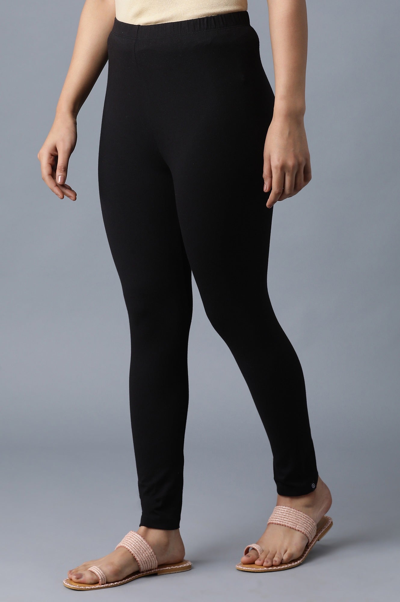 Black Solid Skinny Fit Cotton Tights With Elasticated Waistband