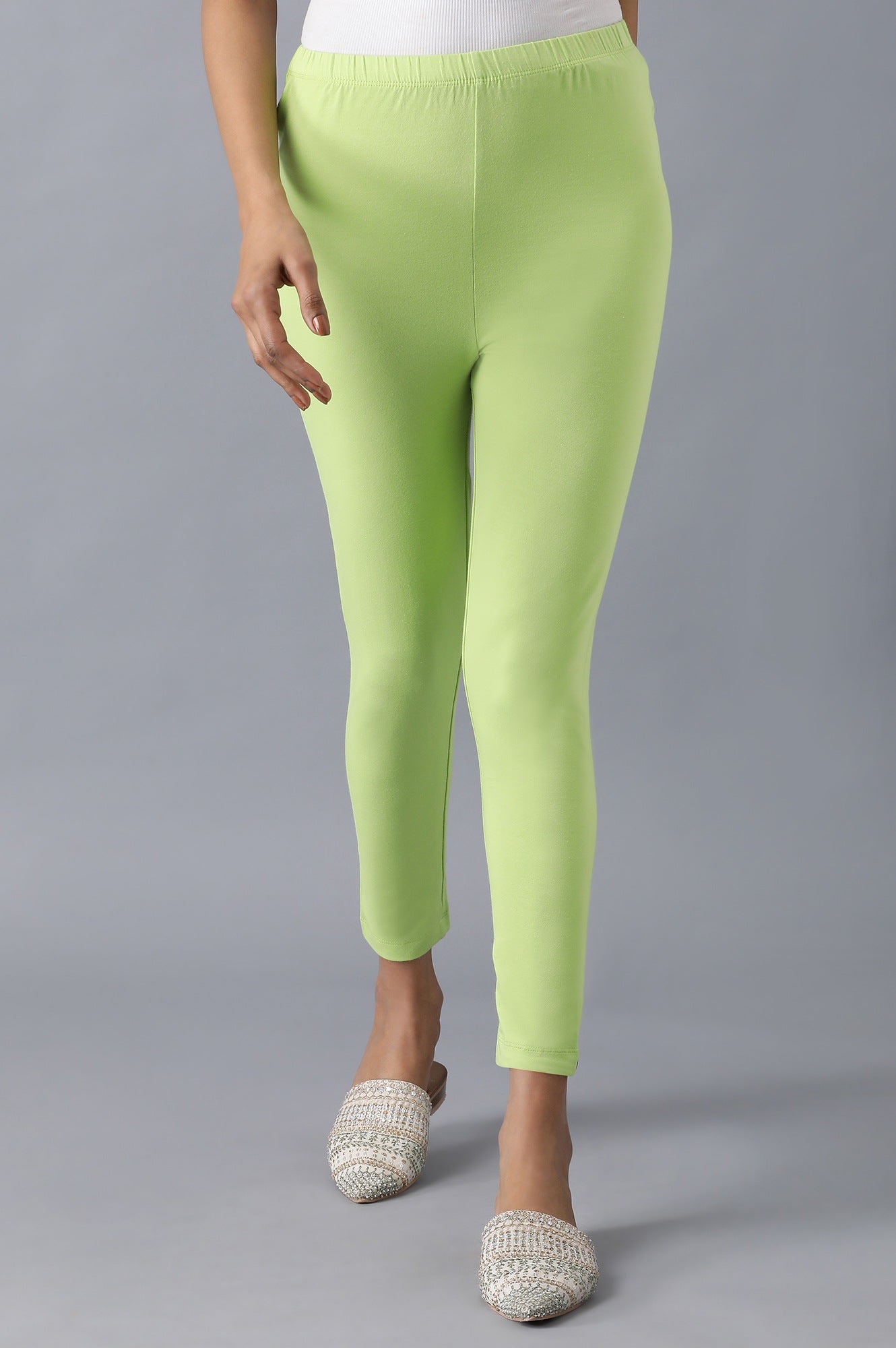Light Green Solid Skinny Fit Cotton Tights With Elasticated Waistband