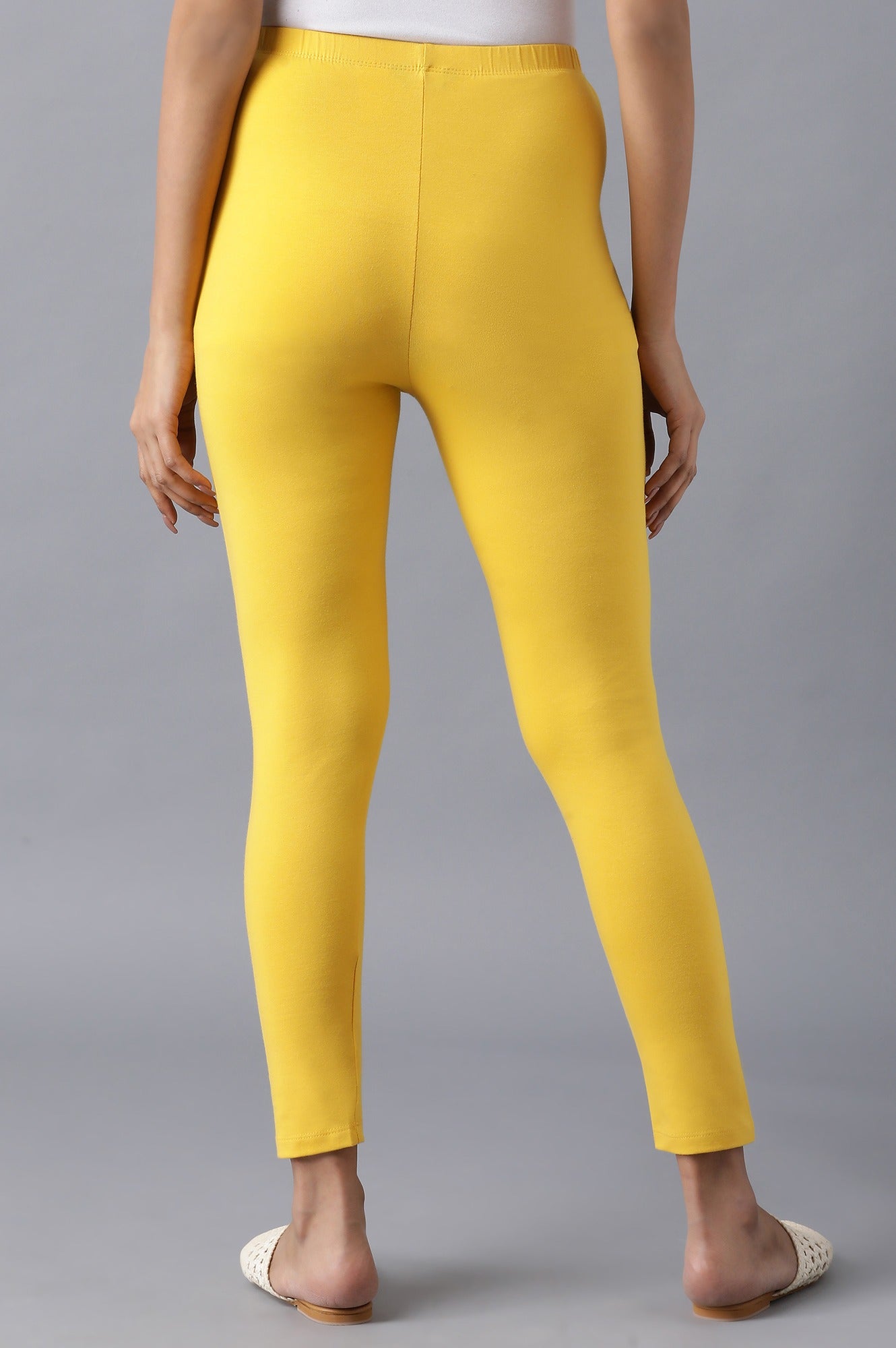 Yellow Solid Skinny Fit Cotton Tights With Elasticated Waistband