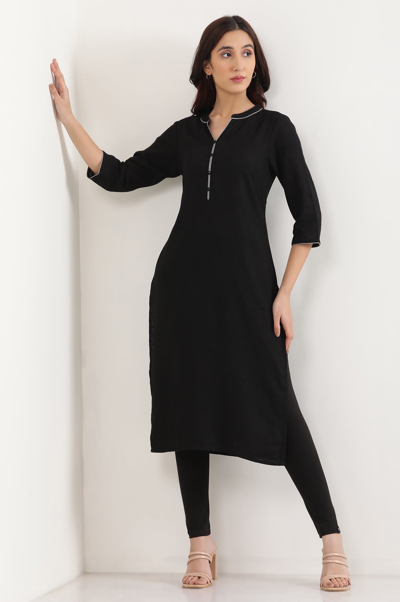 Black Solid Skinny Fit Cotton Tights With Elasticated Waistband