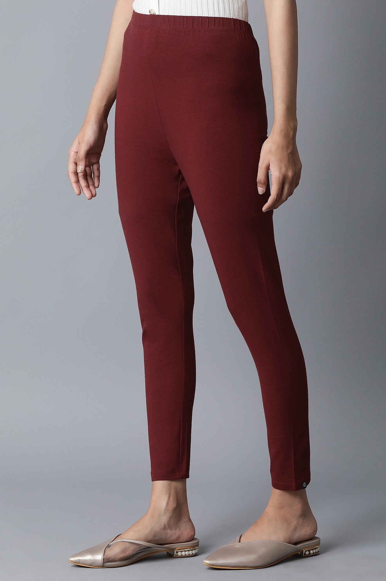 Maroon Solid Skinny Fit Cotton Tights With Elasticated Waistband