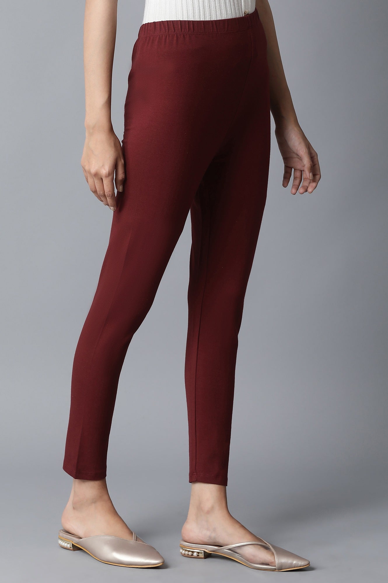 Maroon Solid Skinny Fit Cotton Tights With Elasticated Waistband
