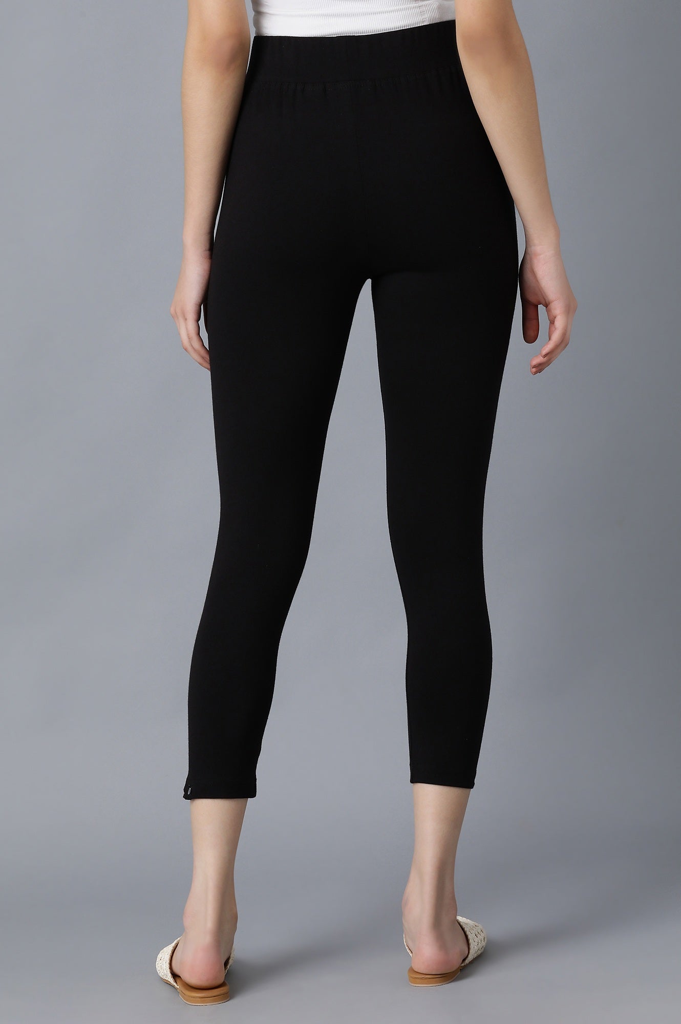 Black Solid Skinny Fit Cotton Tights With Elasticated Waistband