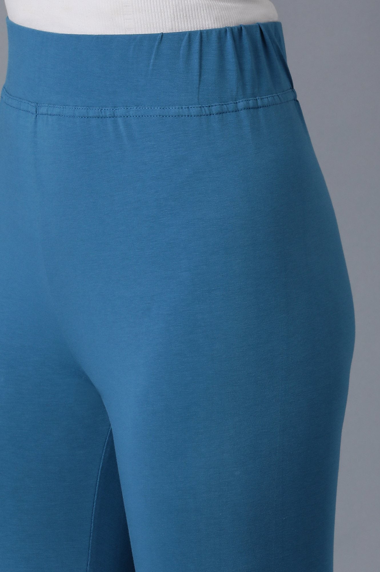 Blue Solid Skinny Fit Cotton Tights With Elasticated Waistband