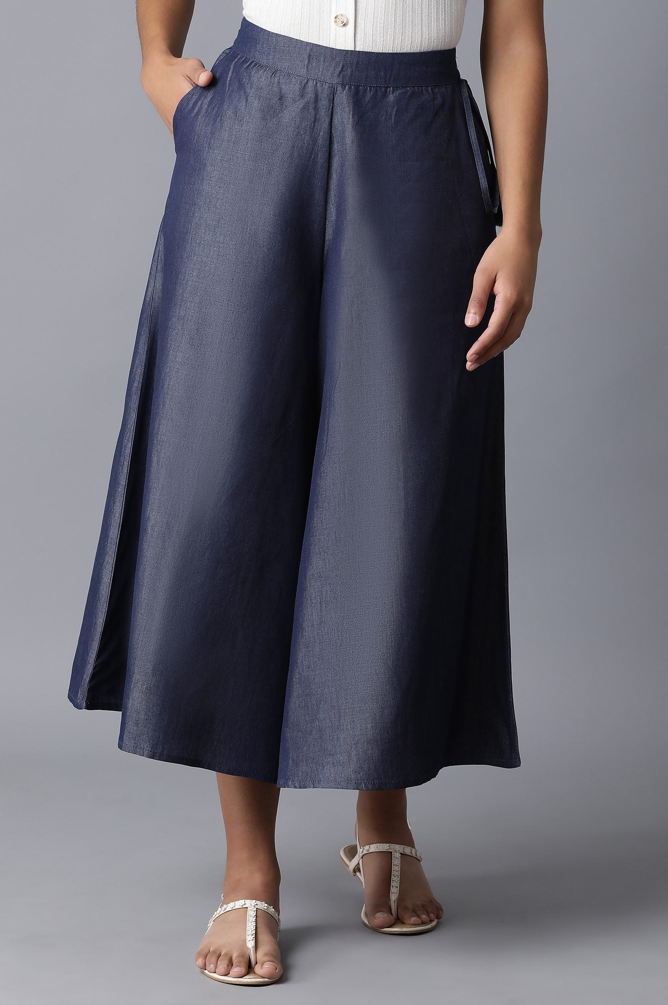 Navy Blue Solid Flared Cotton Culottes With Elasticated Waist