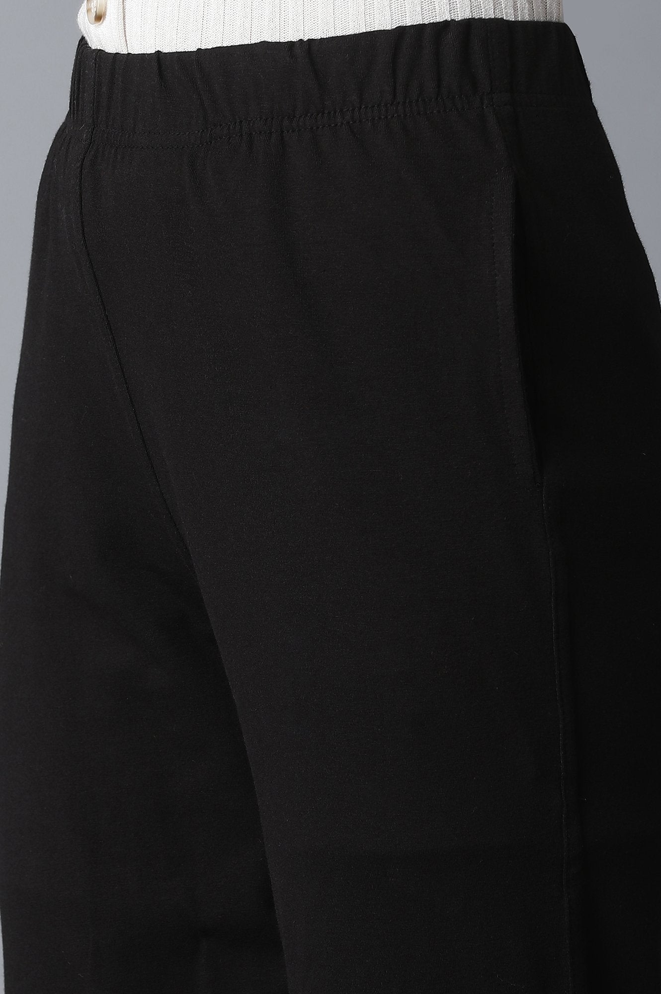 Black Solid Straight Fit Cotton Pants With Elasticated Waistband