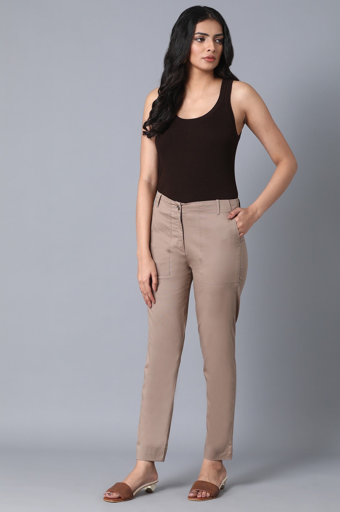 Khaki Solid Slim Fit Cotton Trousers With Front Zip Closure