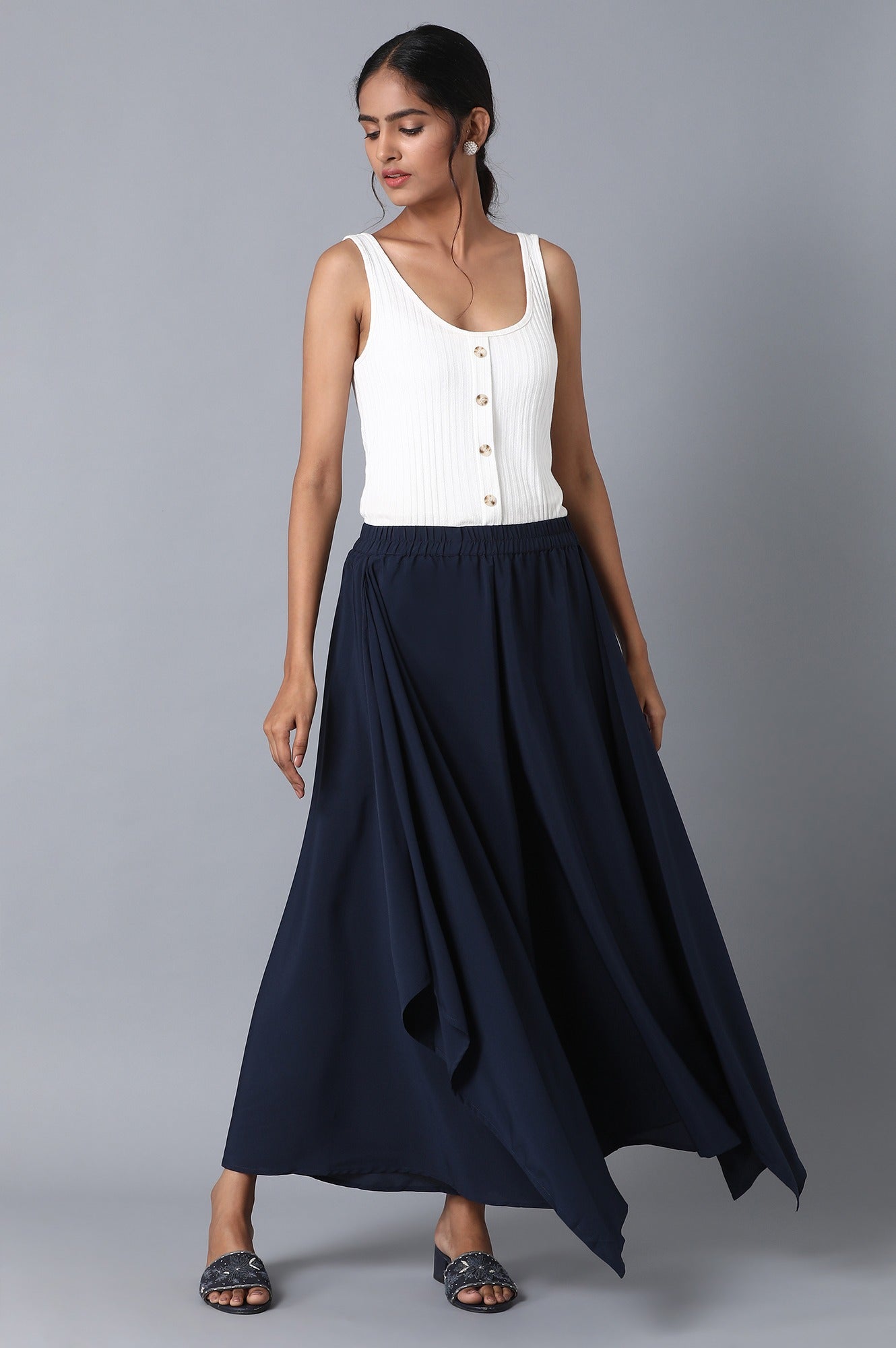Navy Blue Solid Flared Woven Palazzo With Elasticated Waist