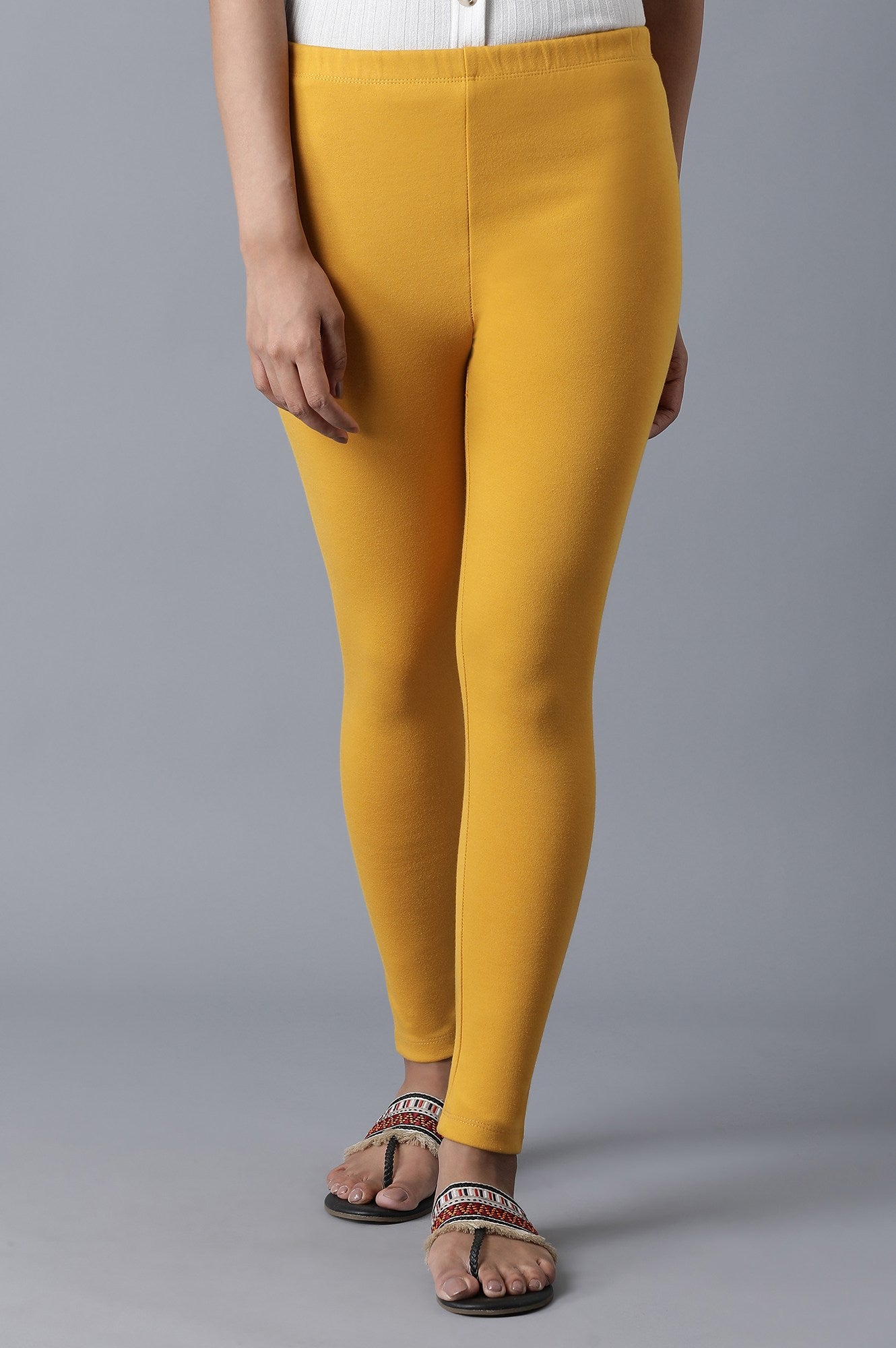 Yellow Solid Skinny Fit Cotton Tights With Elasticated Waistband