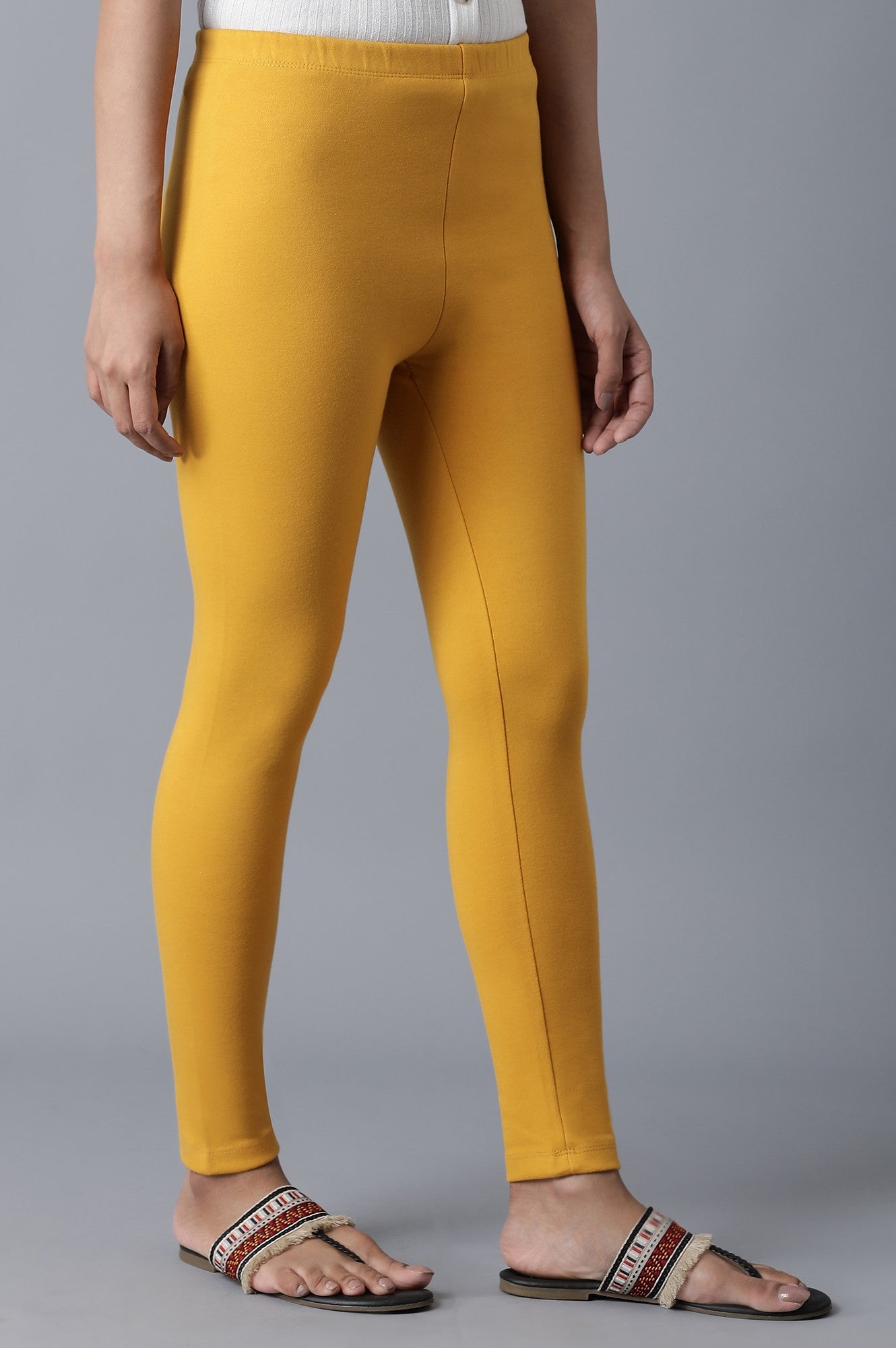 Yellow Solid Skinny Fit Cotton Tights With Elasticated Waistband
