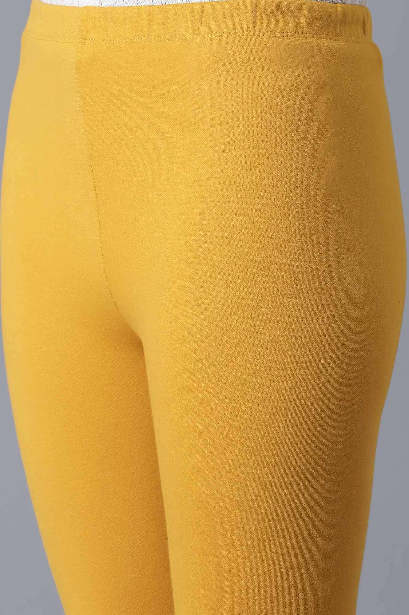 Yellow Solid Skinny Fit Cotton Tights With Elasticated Waistband