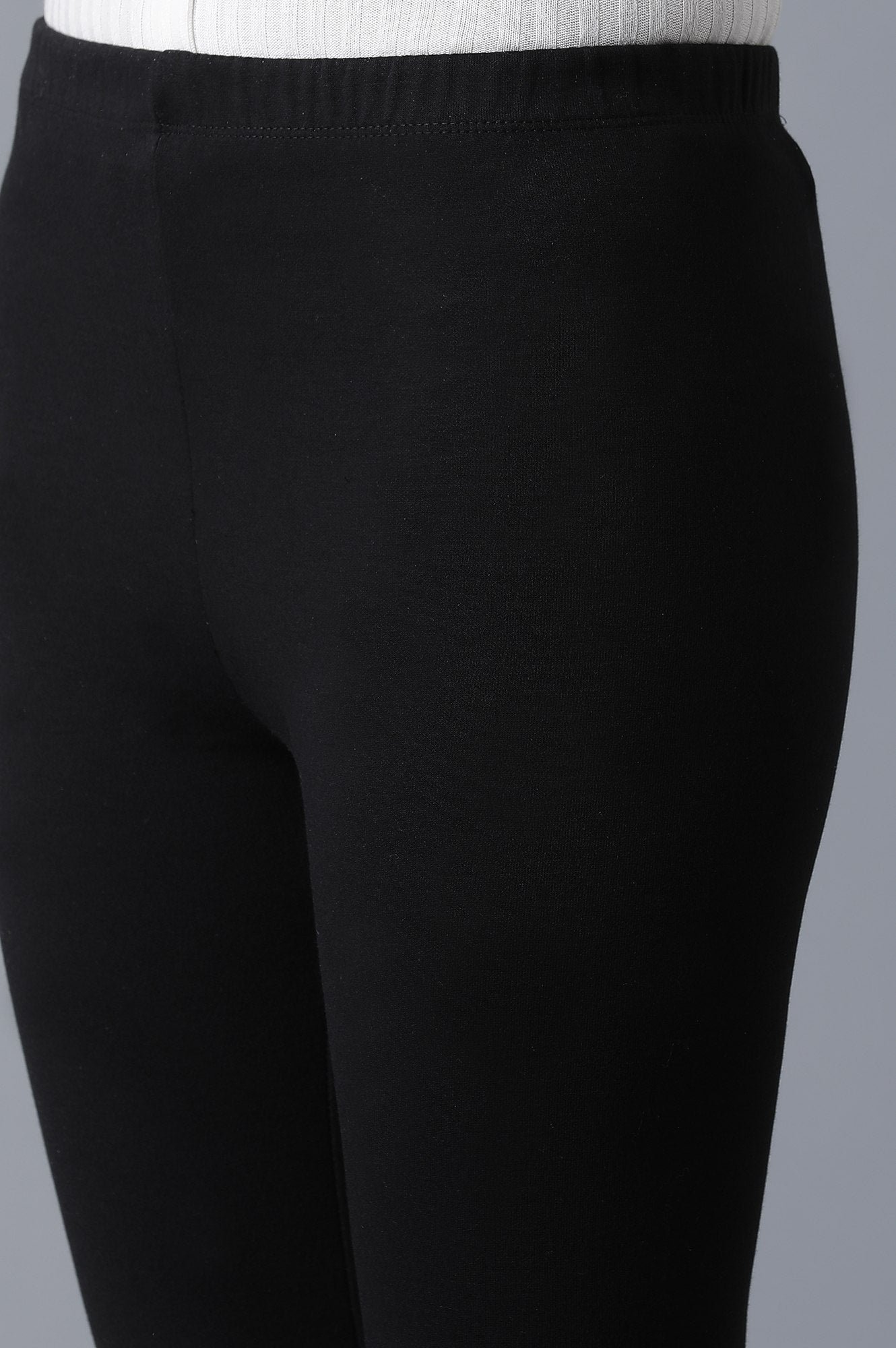 Black Solid Skinny Fit Cotton Tights With Elasticated Waistband