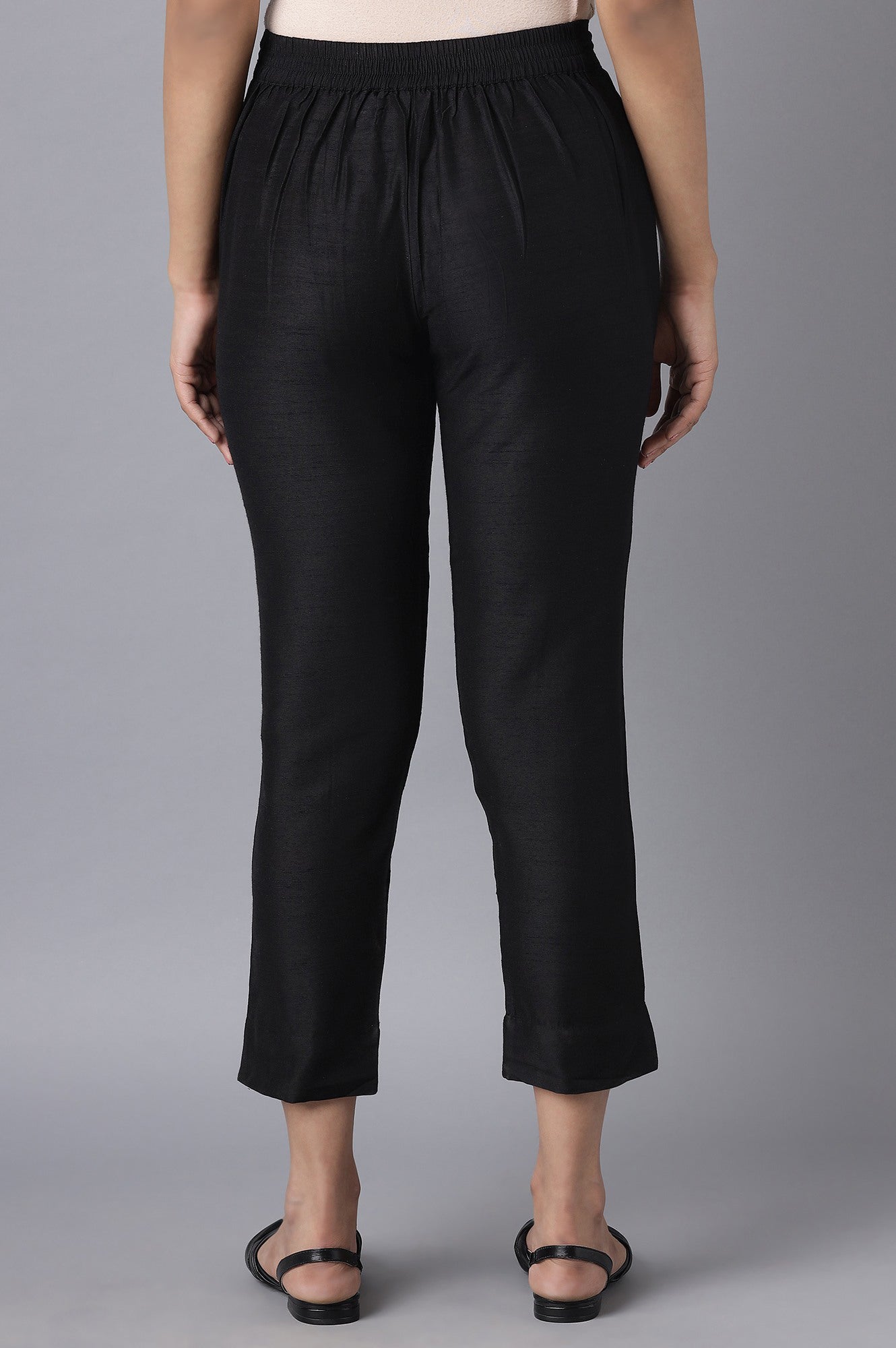 Black Solid Straight Fit Trousers With Elasticated Waist