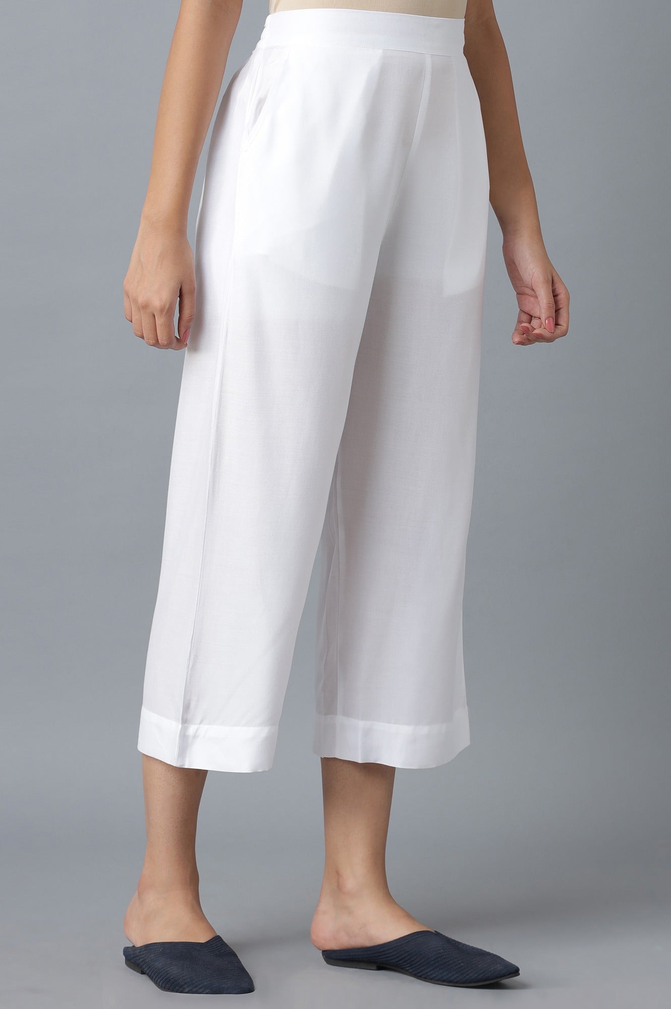 White Solid Wide Leg Cotton Culottes With Elasticated Waist