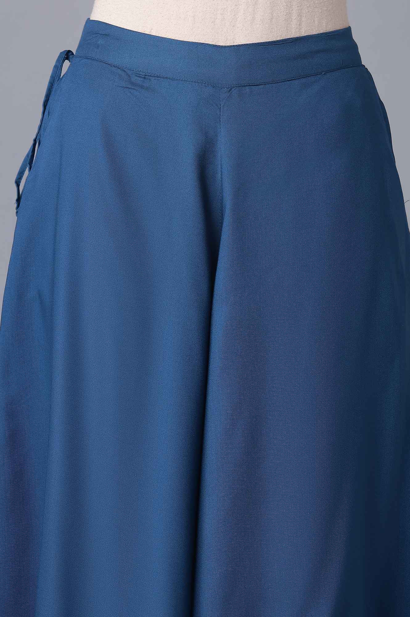 Blue Solid Flared Cotton Culottes With Drawstring