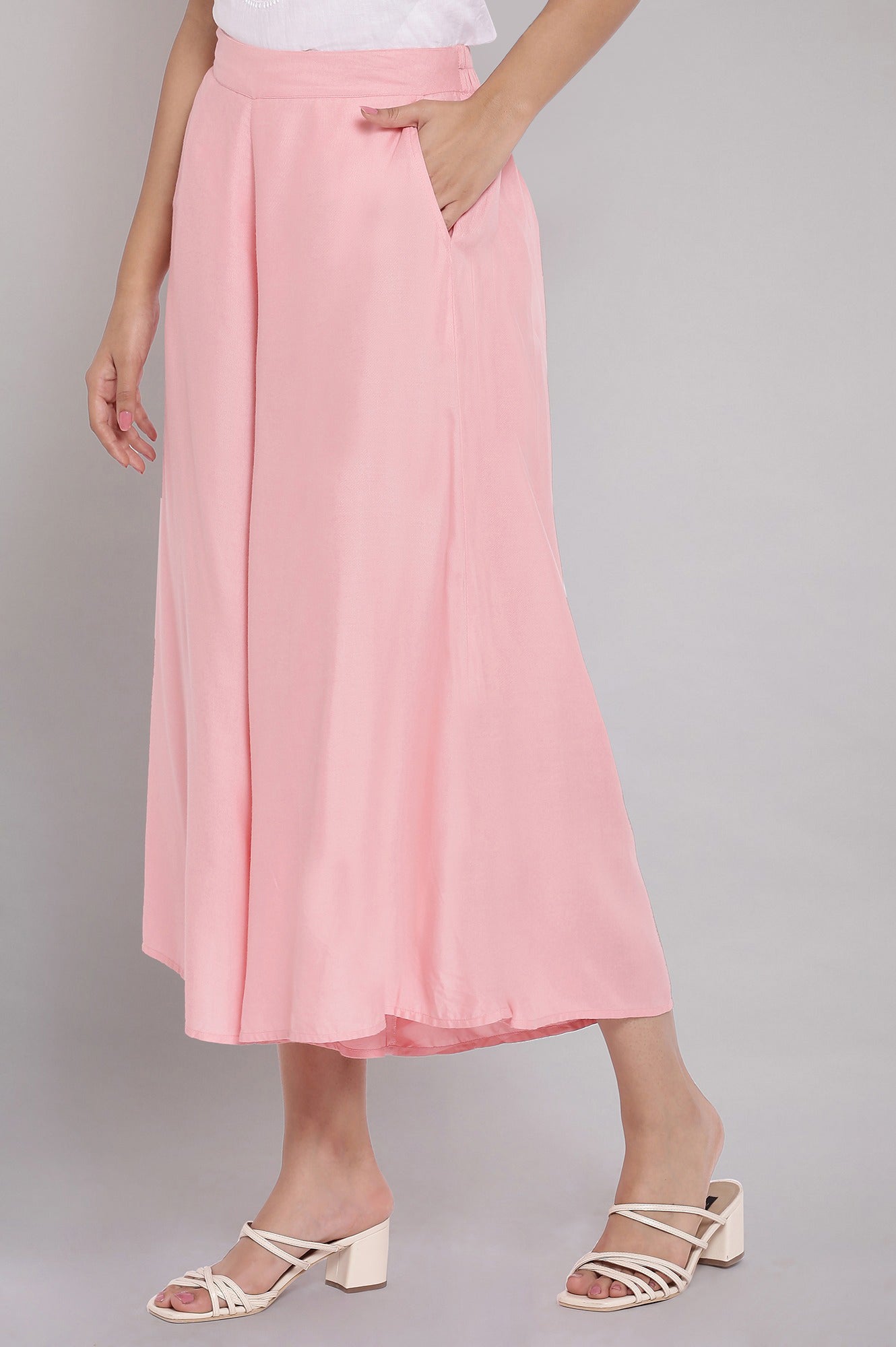 Pink Solid Flared Cotton Culottes With Elasticated Waist