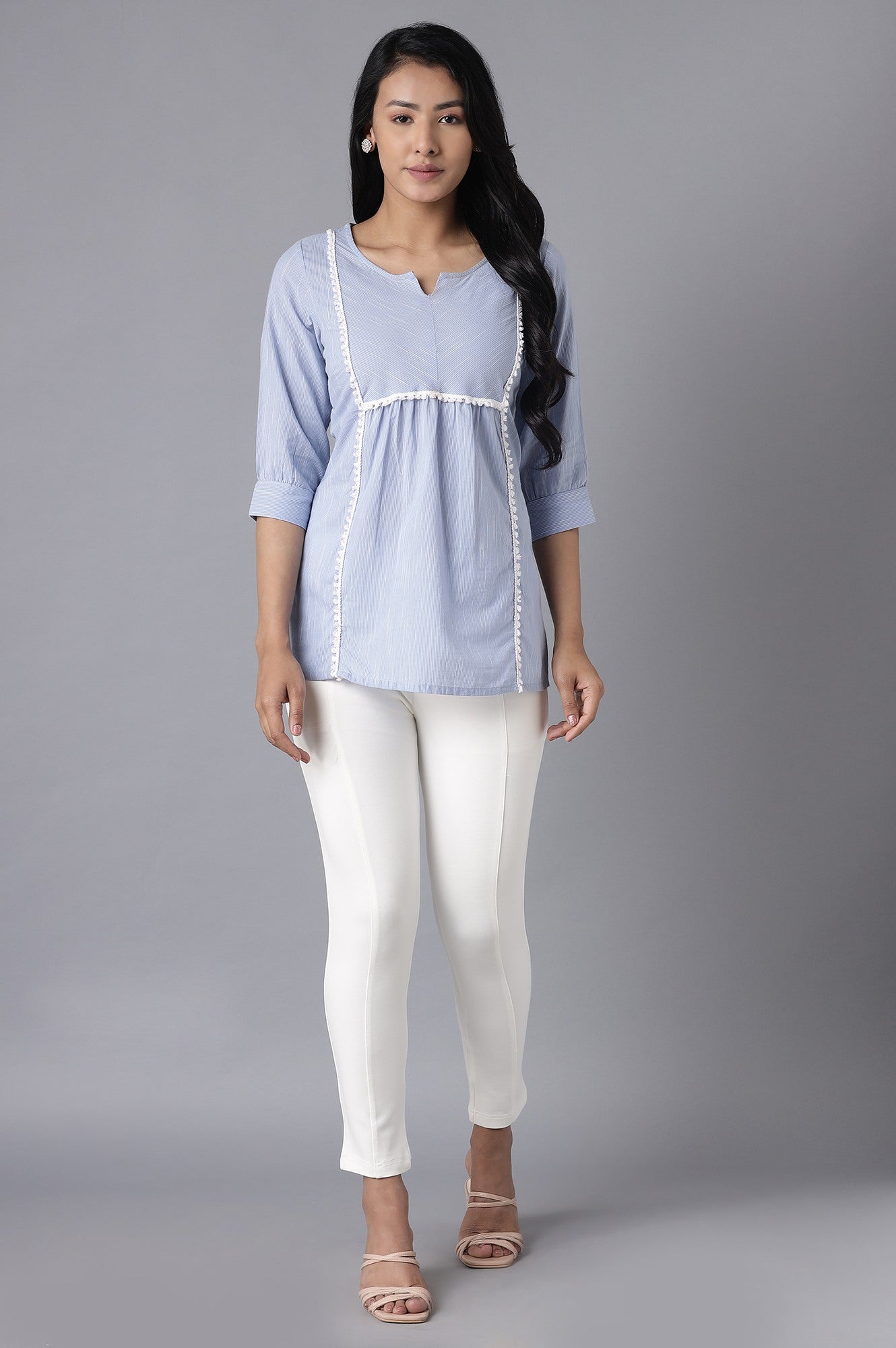 White Solid Straight Fit Pants With Elasticated Waist