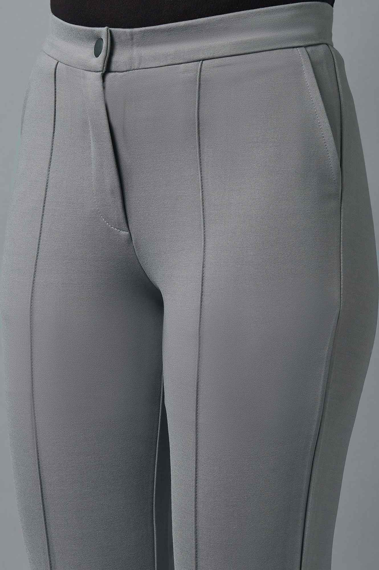 Grey Solid Straight Fit Trousers With Pintuck Detail