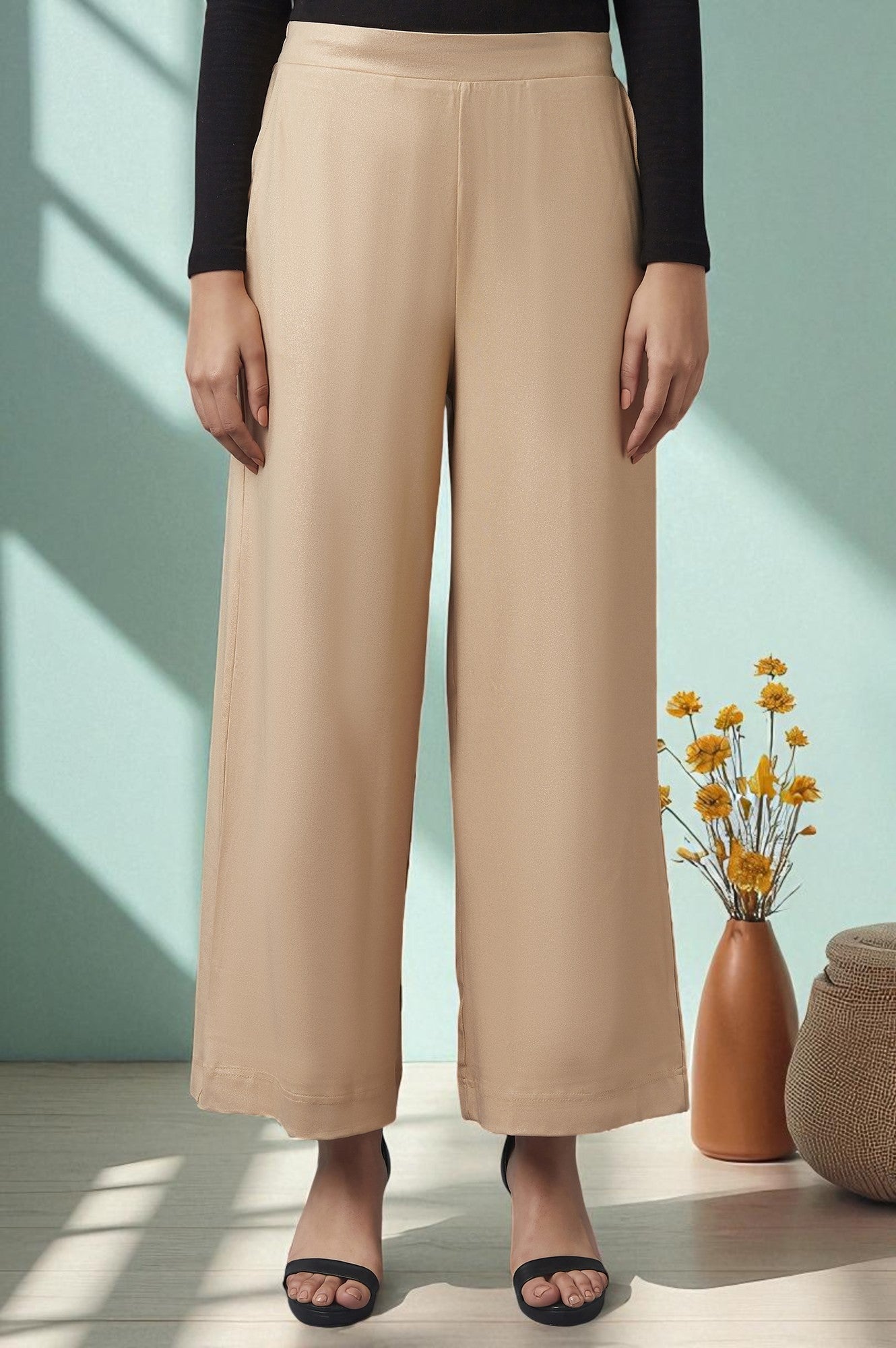 Rose Gold Solid Straight Fit Cotton Palazzo With Side Pockets