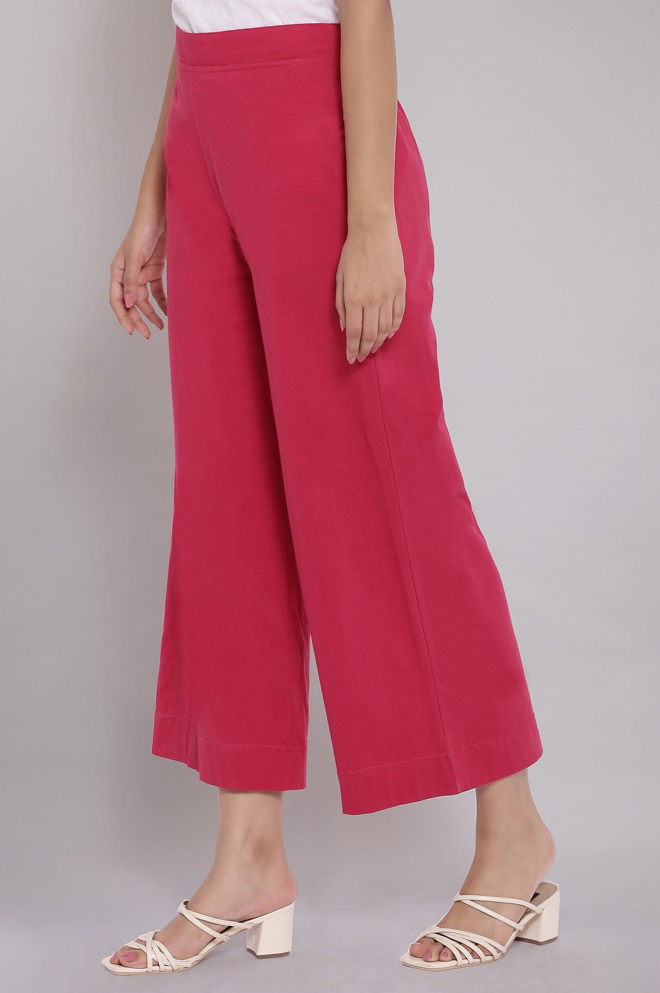 Red Solid Straight Fit Cotton Palazzo With Elasticated Waist