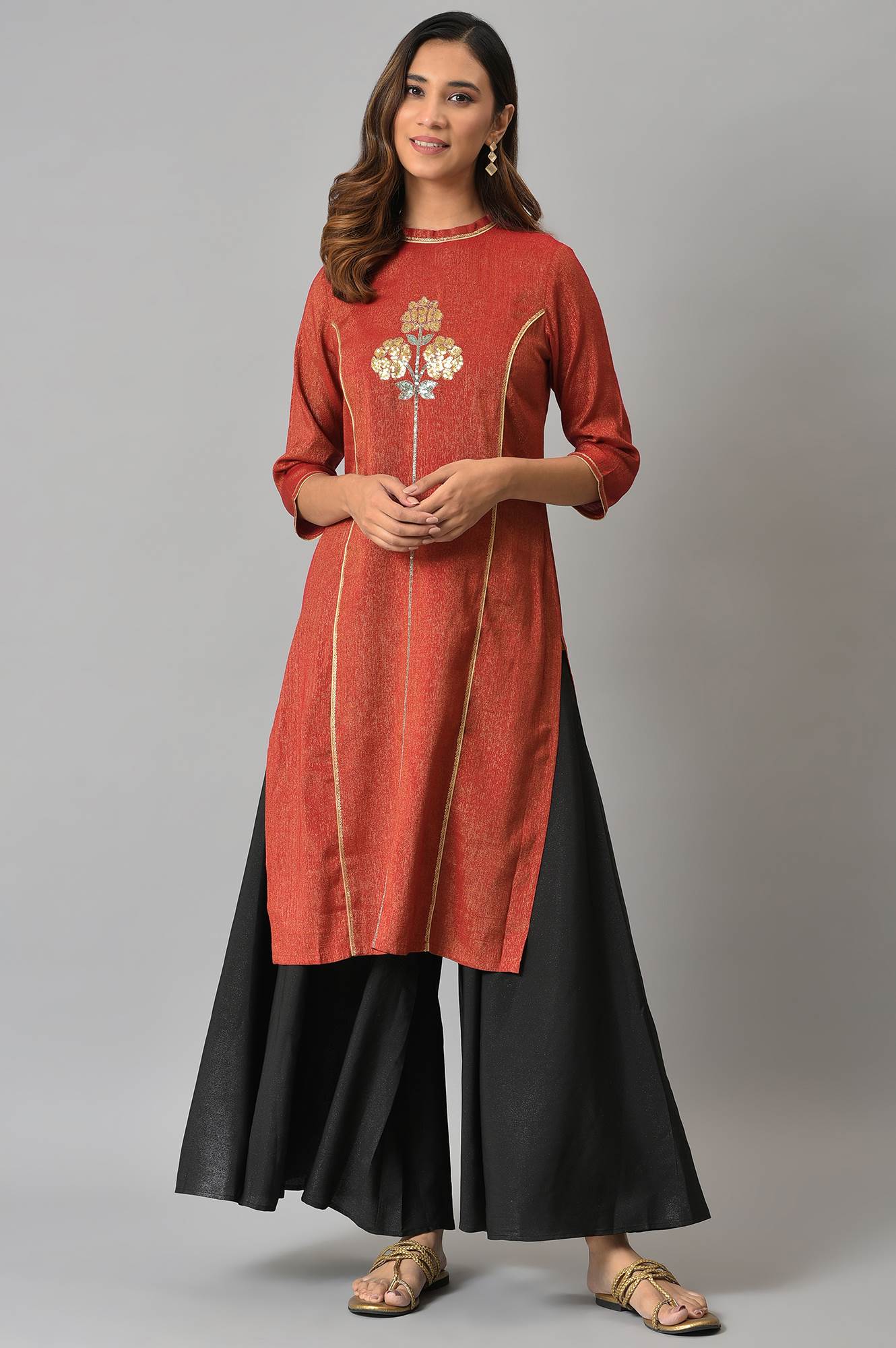 Black Solid Flared Woven Palazzo With Side Pockets