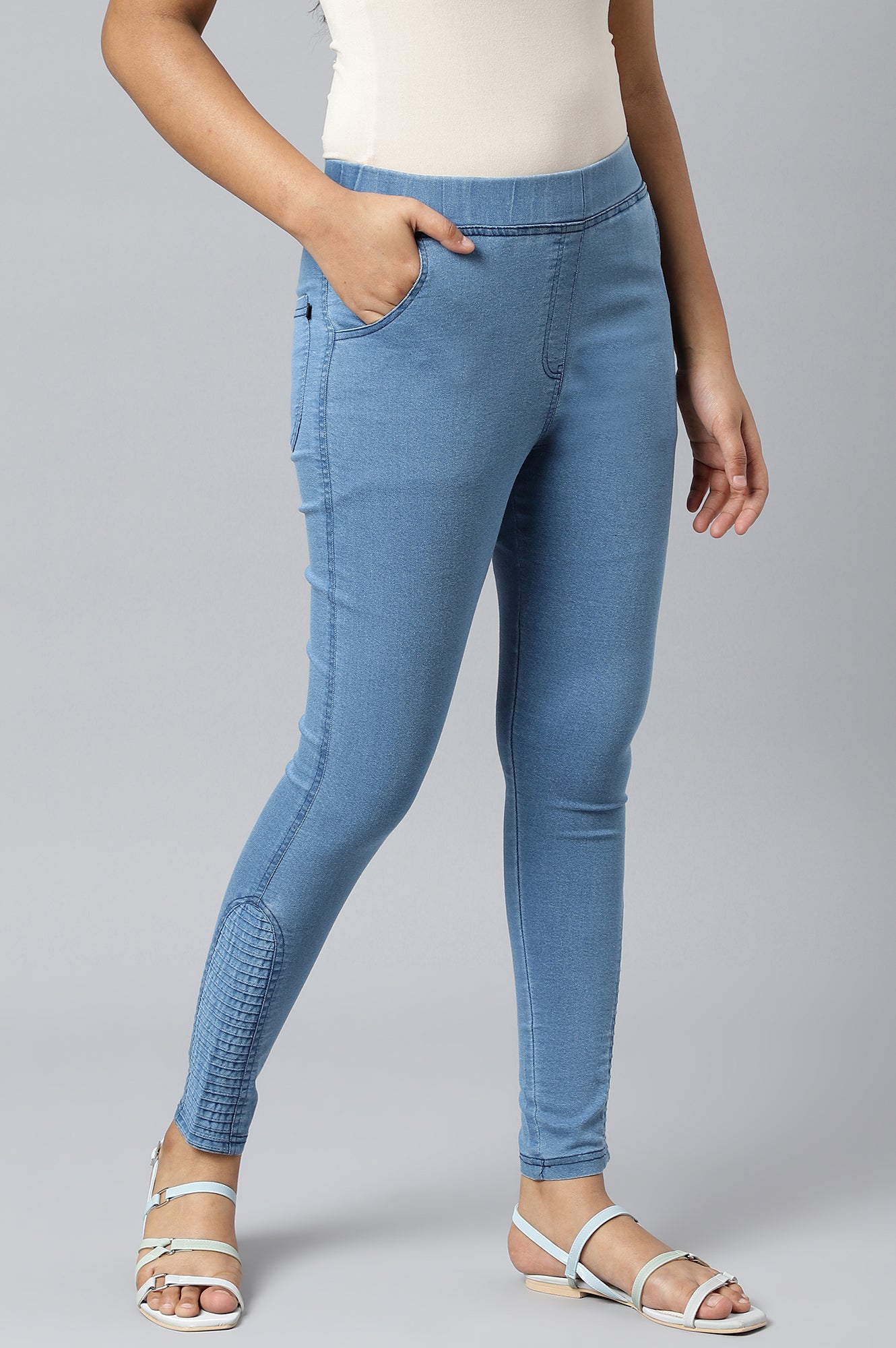 Light Blue Pintucks Denim Jeggings