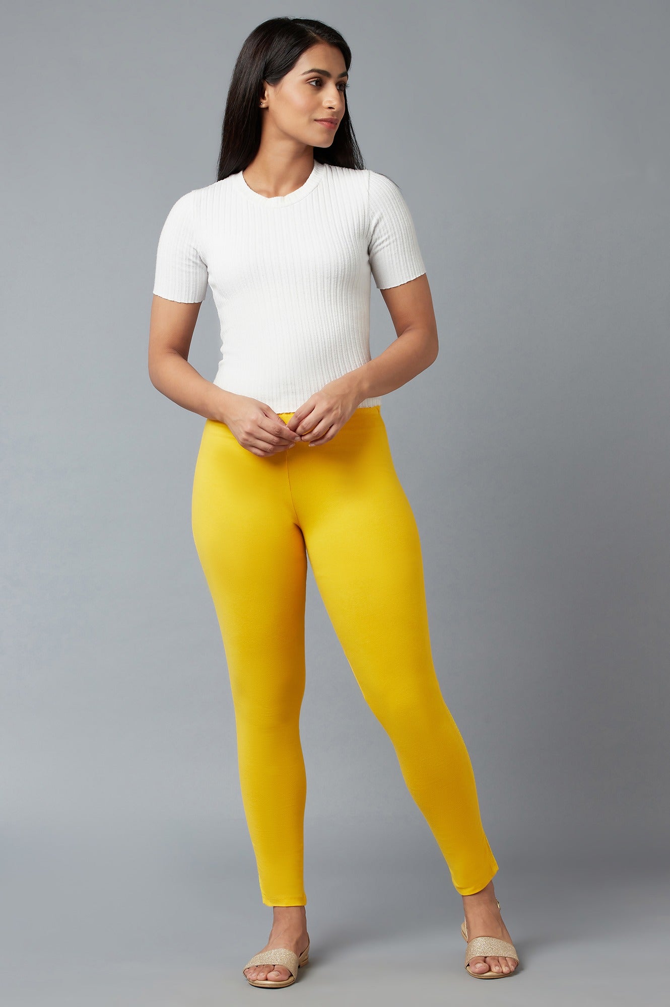 Yellow Solid Skinny Fit Cotton Tights With Elasticated Waist