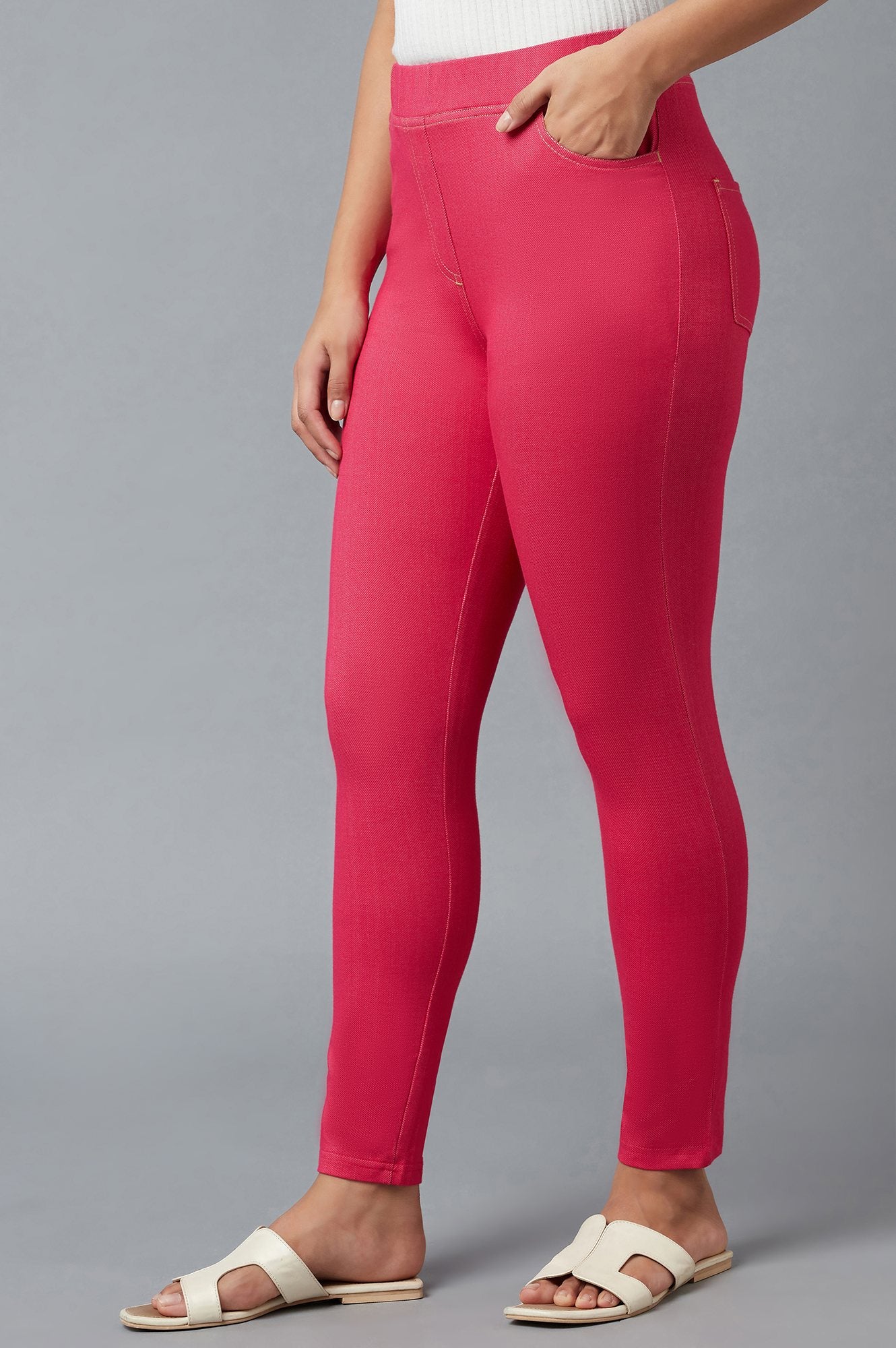 Pink Solid Skinny Fit Cotton Jeggings With Elasticated Waist