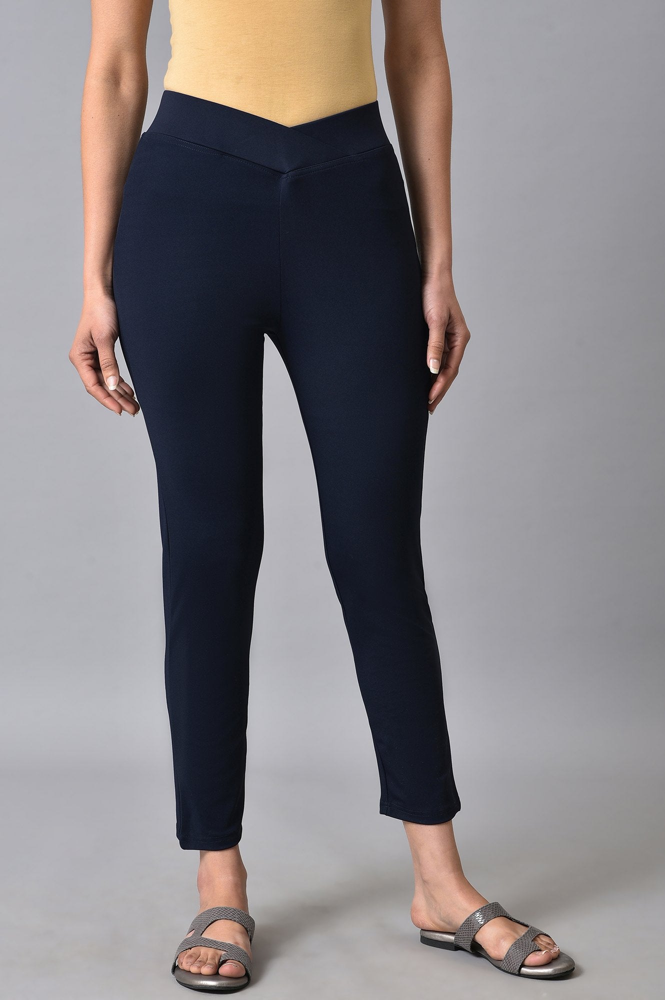 Navy Blue Solid Skinny Fit Tights With Extra Stretch