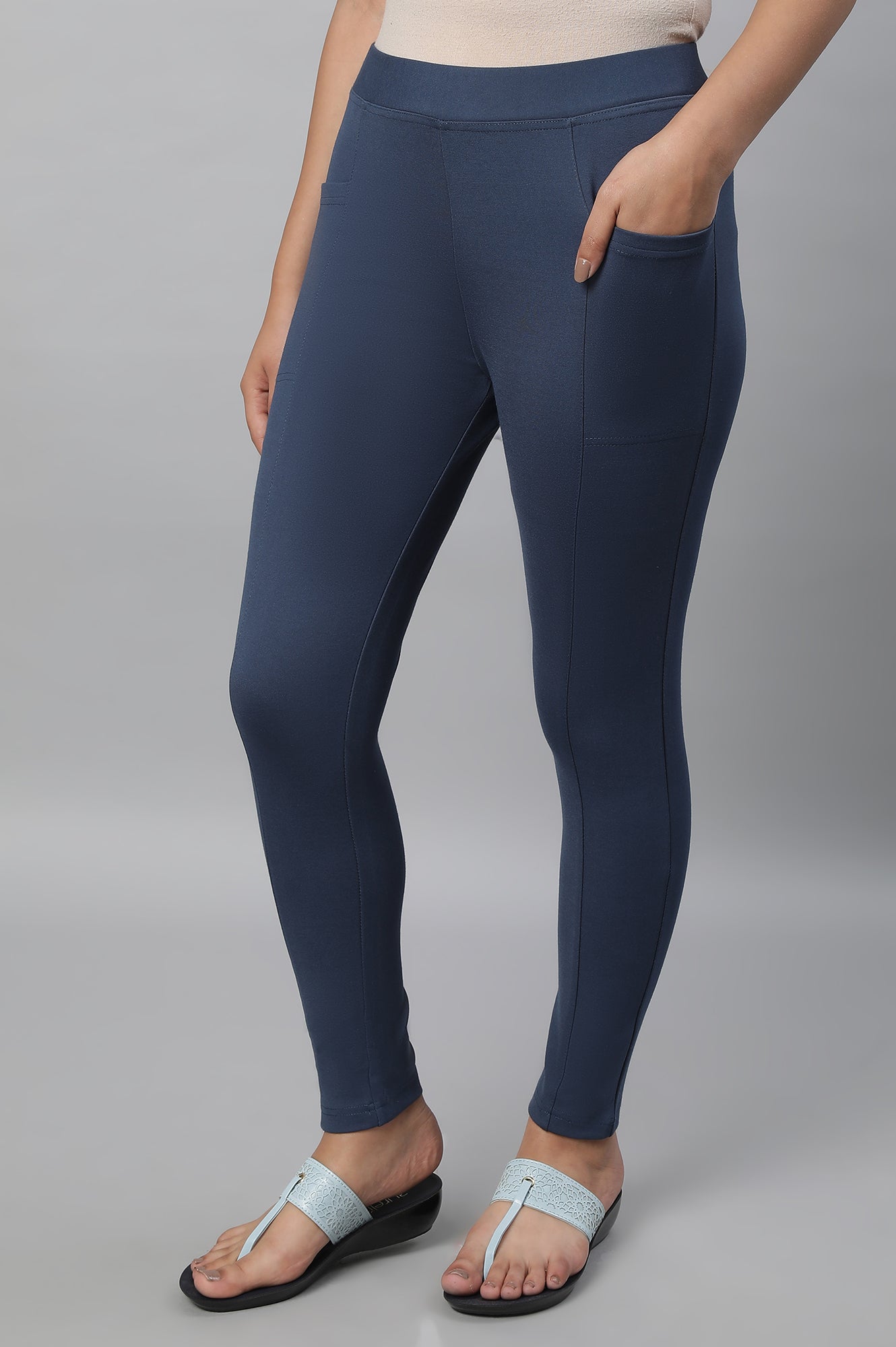 Light Blue Solid Yoga Tights
