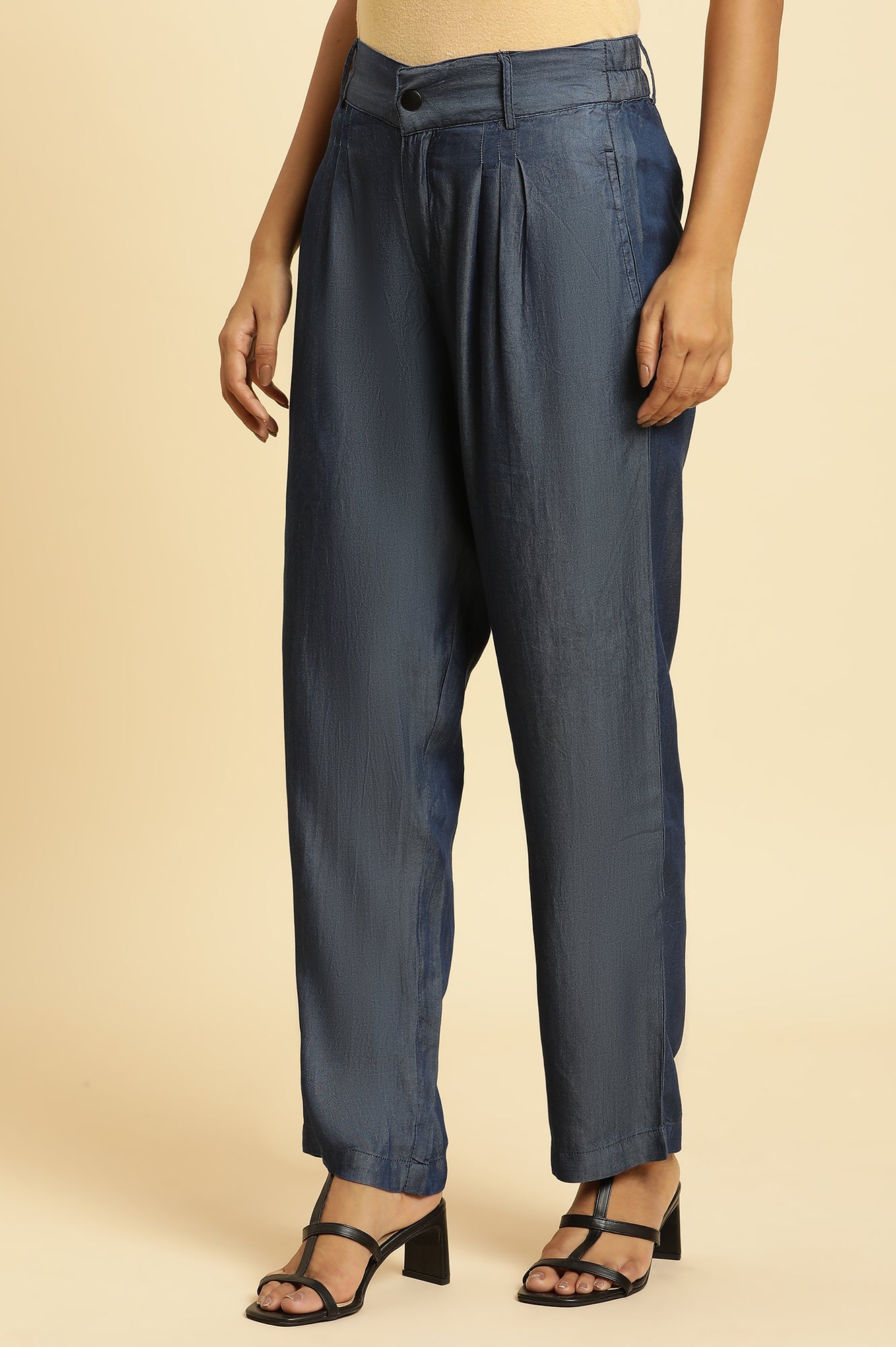 Blue Solid Straight Fit Denim Pants With Pleated Detail