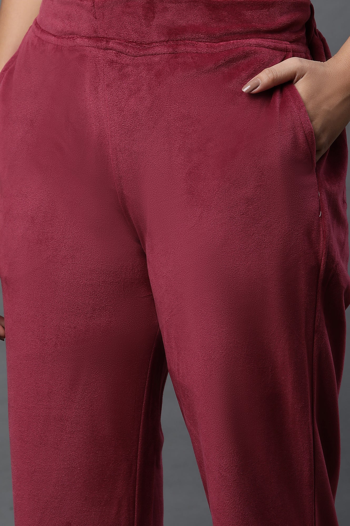 Maroon Solid Straight Fit Velvet Pants With Elasticated Waist