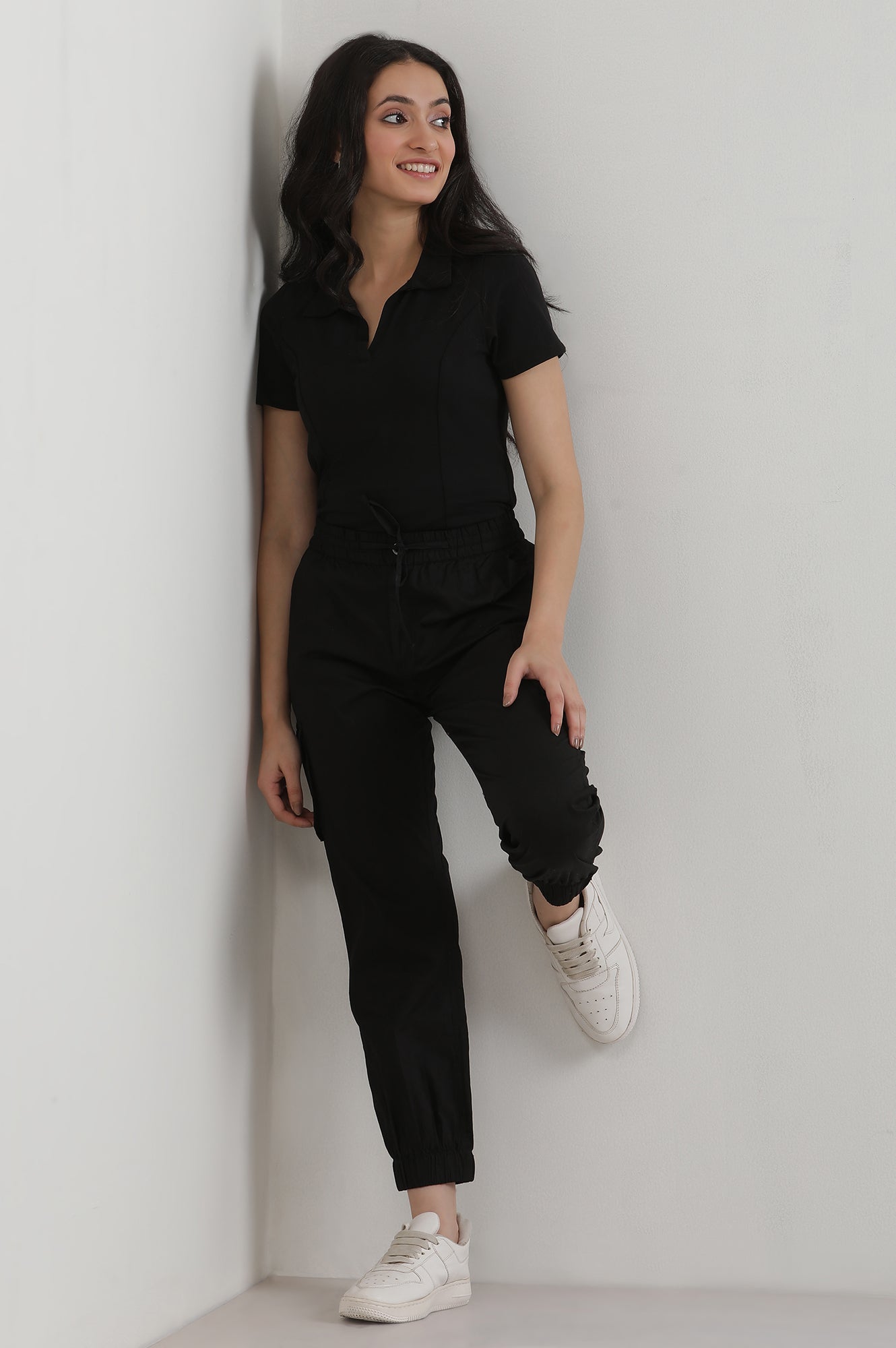 Black Solid Pure Cotton Straight Trousers & Pants