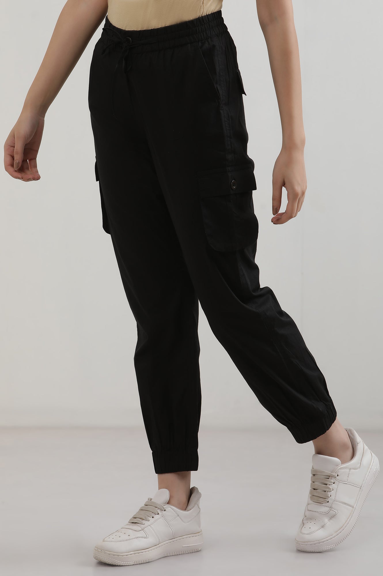 Black Solid Pure Cotton Straight Trousers & Pants