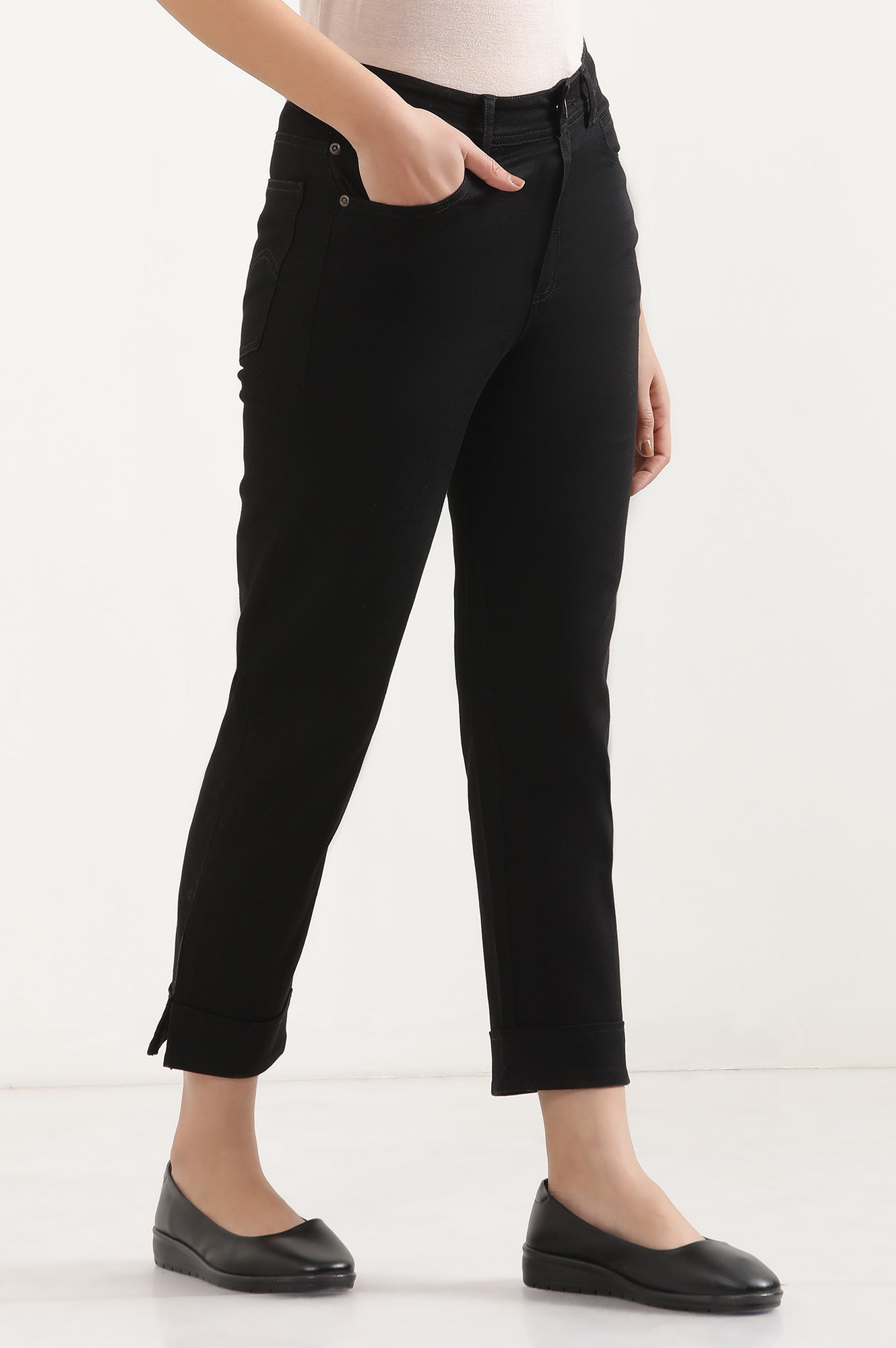 Black Solid Straight Fit Denim Pants With Side Slit
