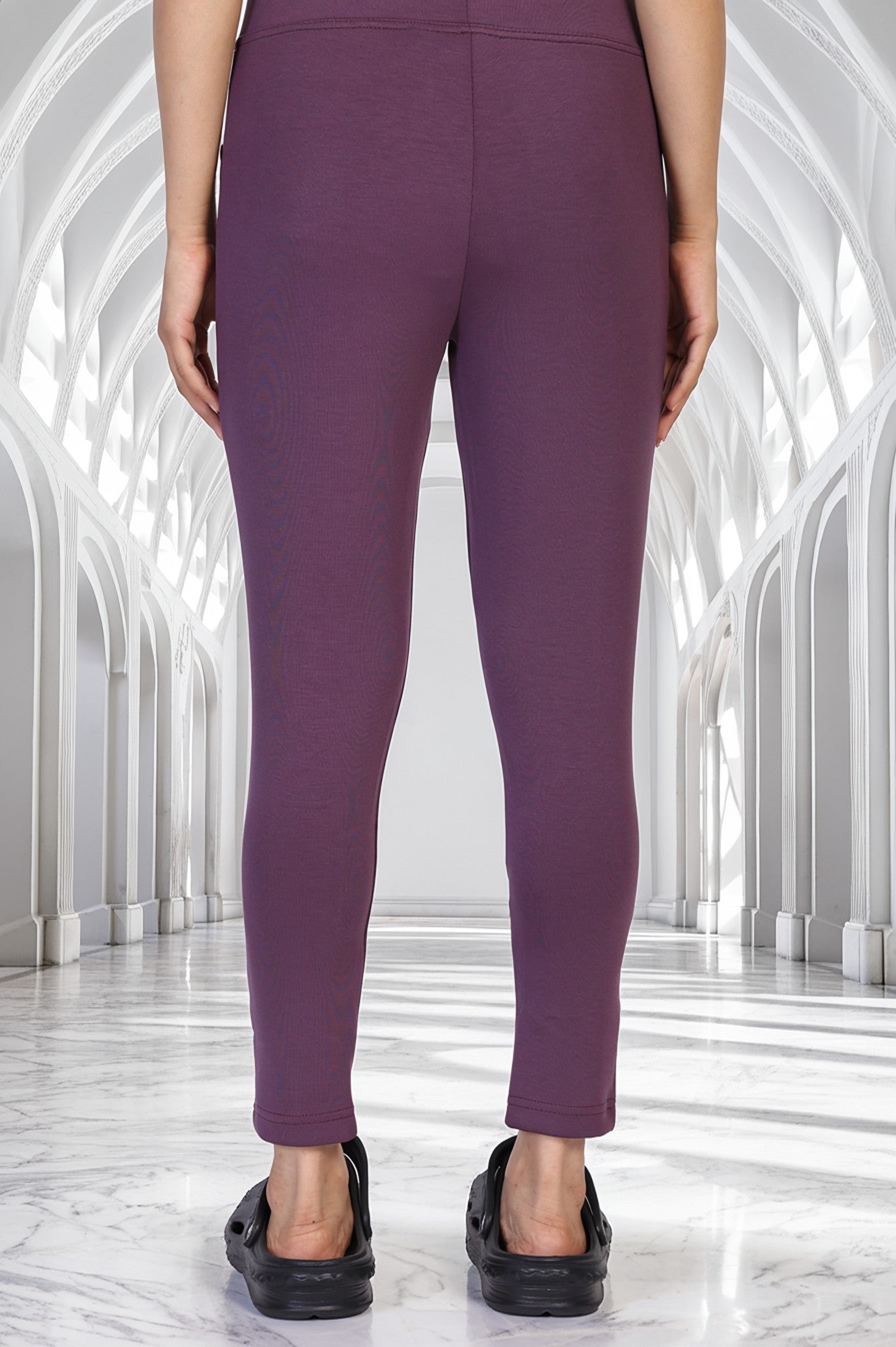 Purple Solid Skinny Fit Modal Tight