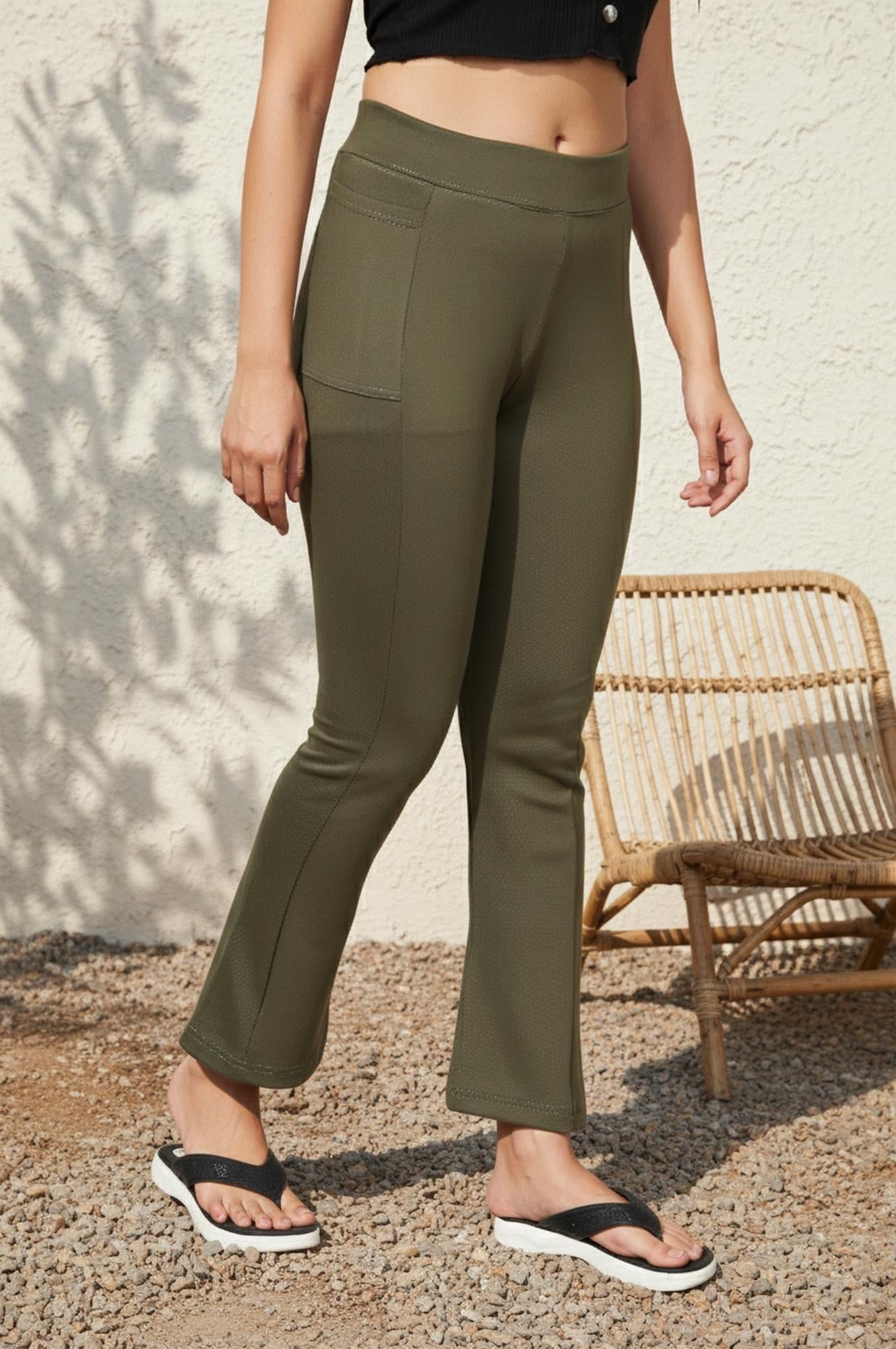 Olive Green Solid Ankle-Length Rayon Tights