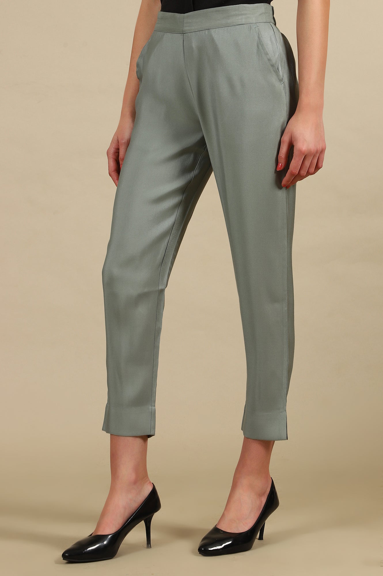 Grey Solid Straight Fit Trousers With Elasticated Waist