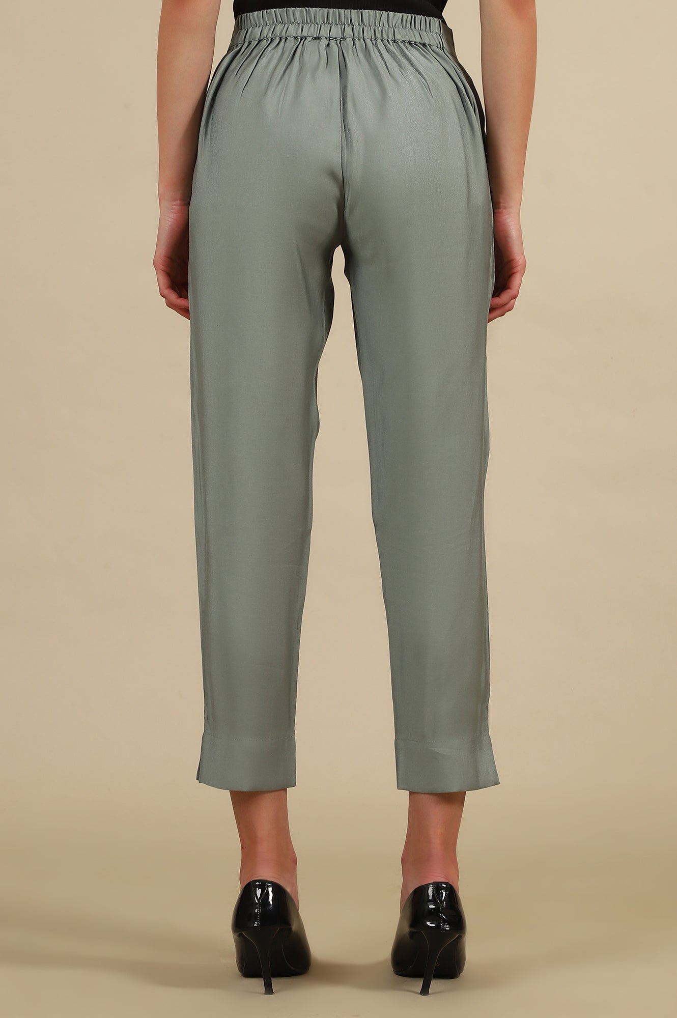 Grey Solid Straight Fit Trousers With Elasticated Waist
