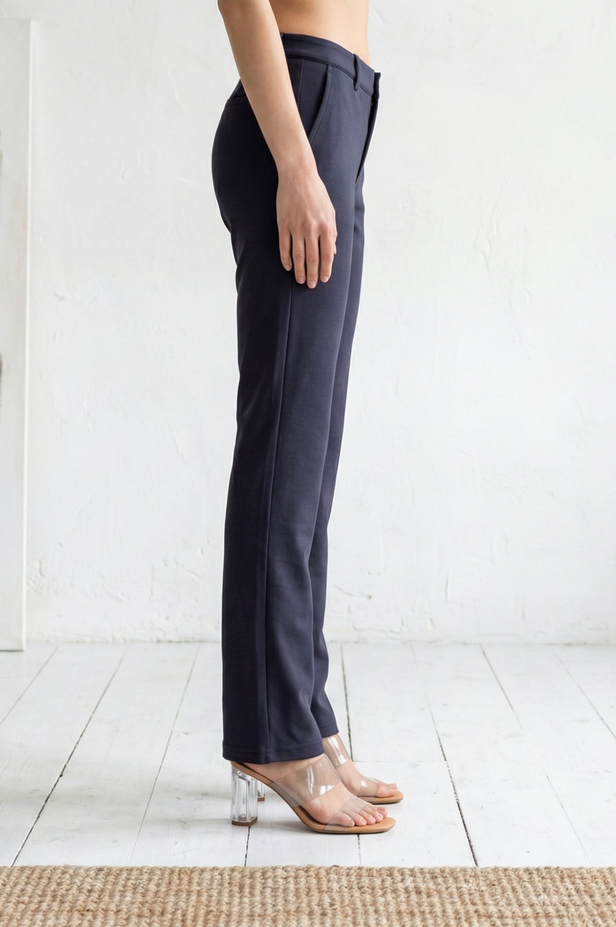 Navy Blue Solid Straight Fit Ankle Length Pants