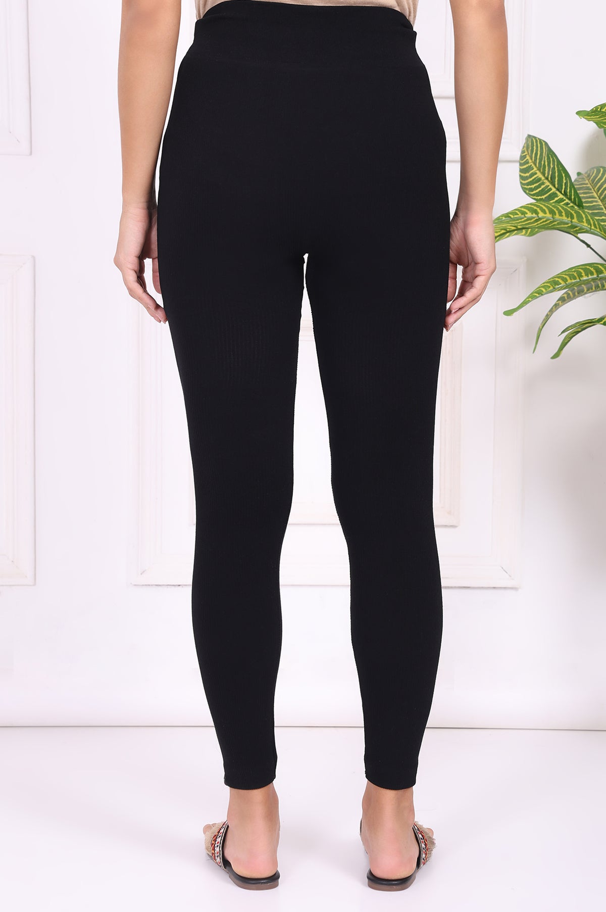 Black Textured Skinny Fit Tights