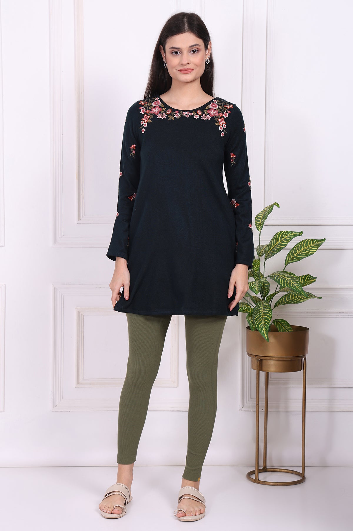 Green Textured Skinny Fit Tights