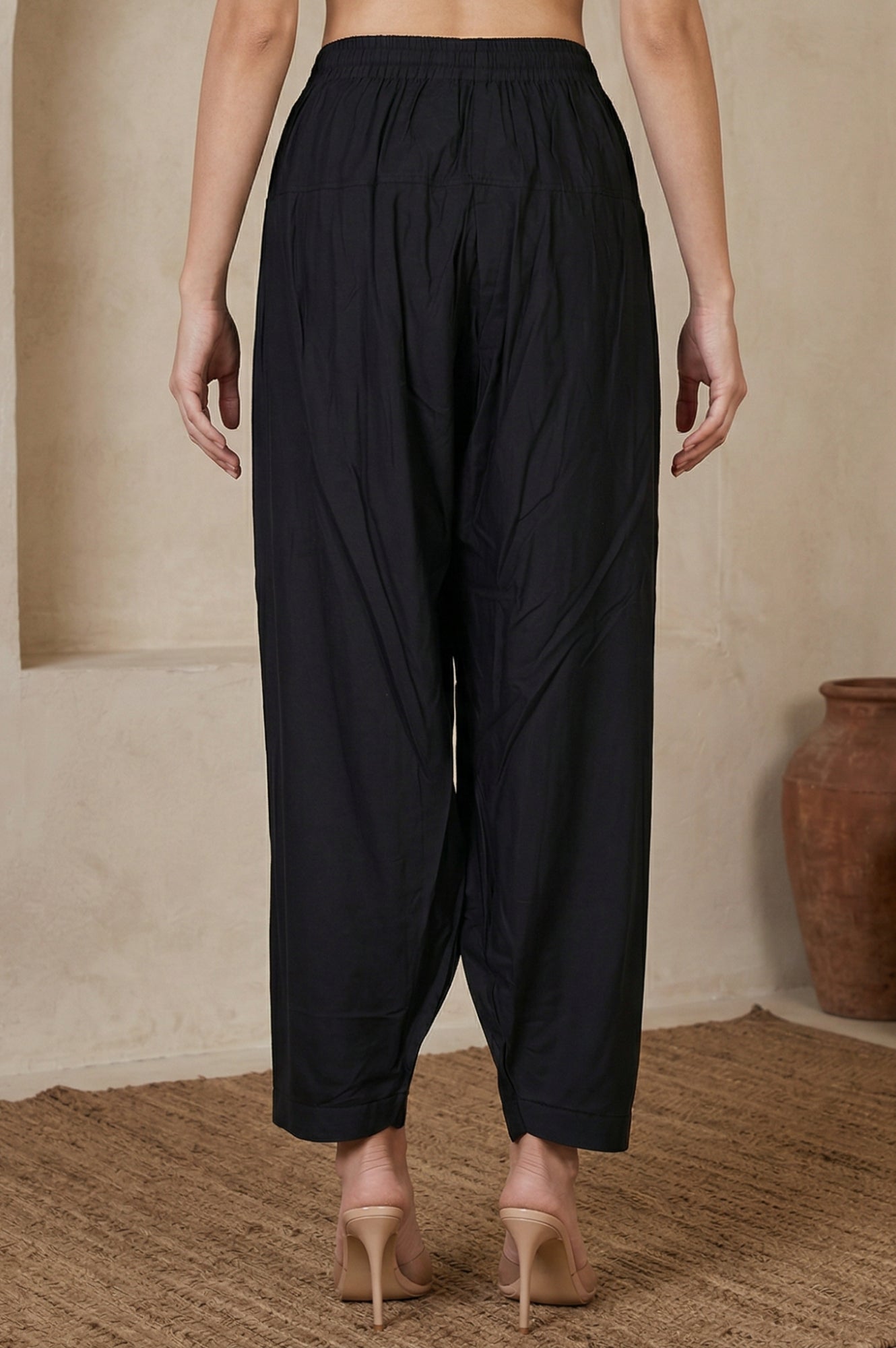 Black Solid Rayon Tapered Fit Ankle Length Patiala Salwar