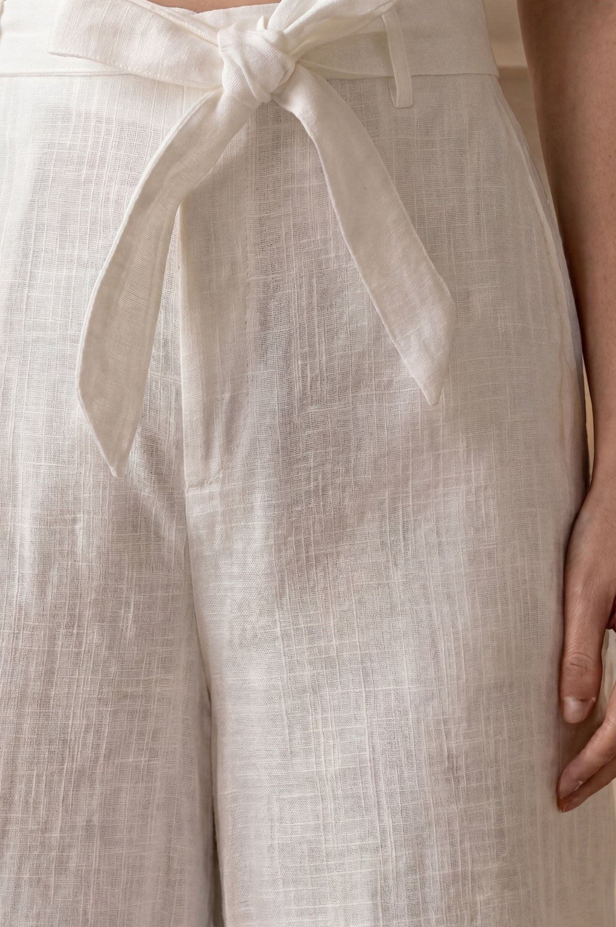 White Solid Rayon Wide Leg Palazzo