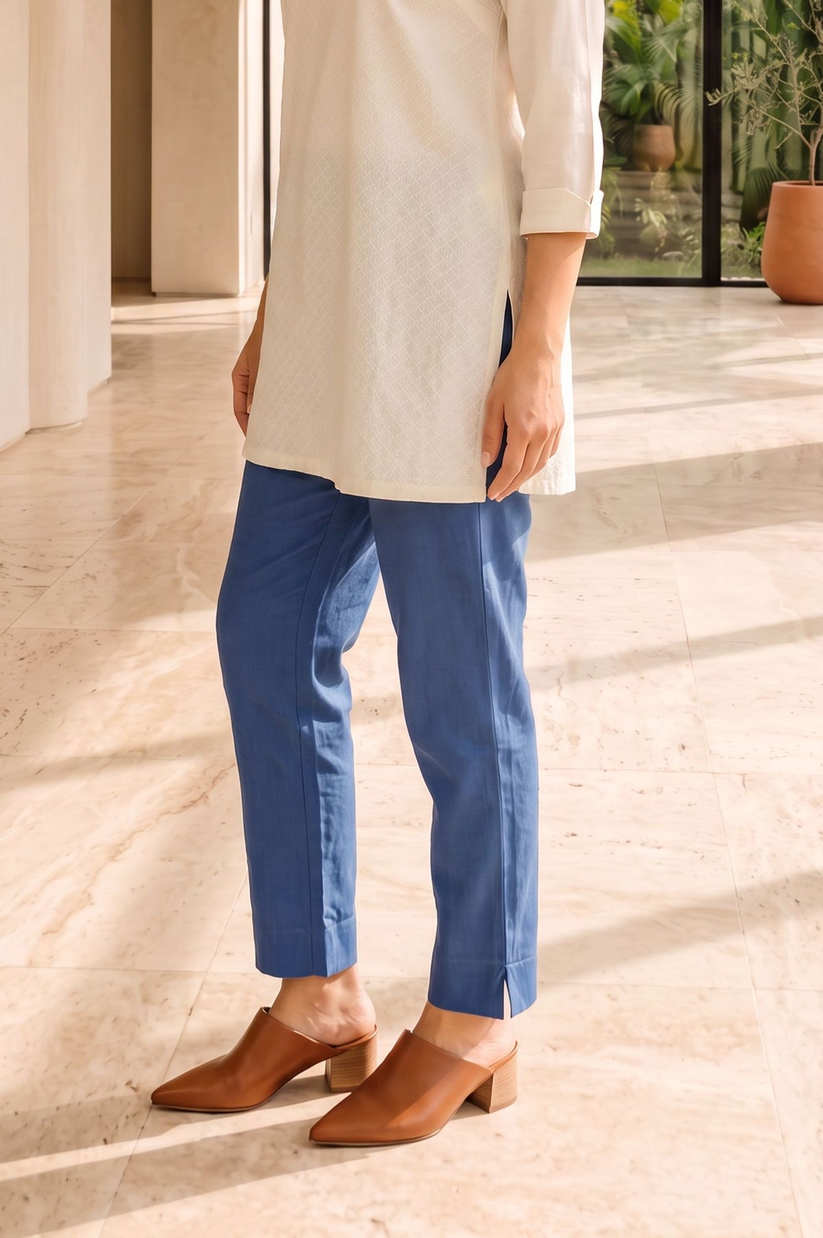 Blue Solid Cotton Straight Fit Ankle Length Mid Rise Trouser