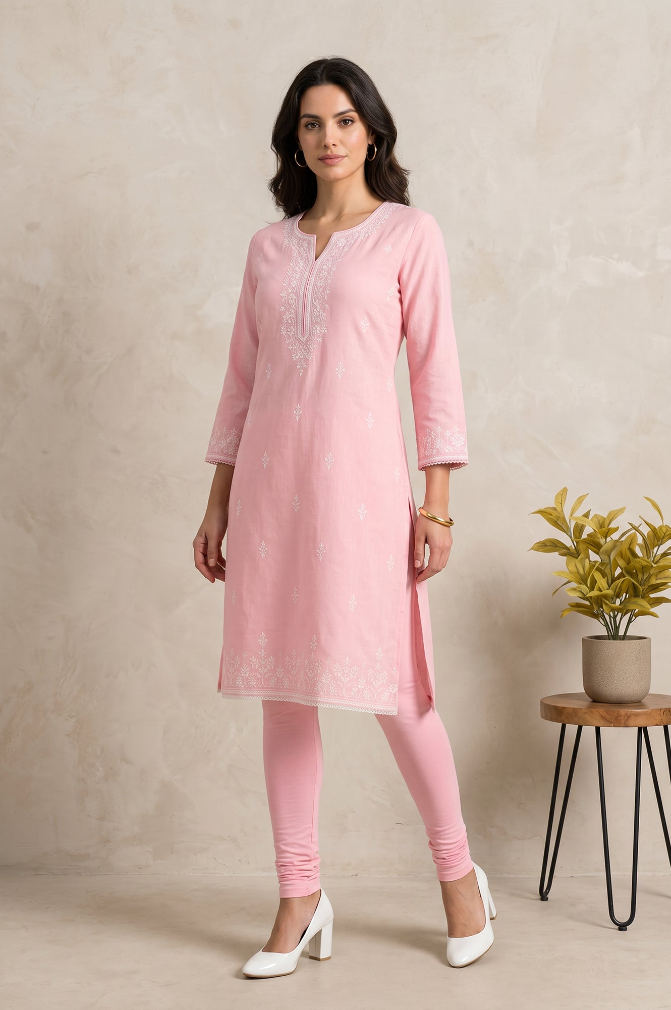 Pink Skinny Fit Ankle Length Mid Rise Leggings