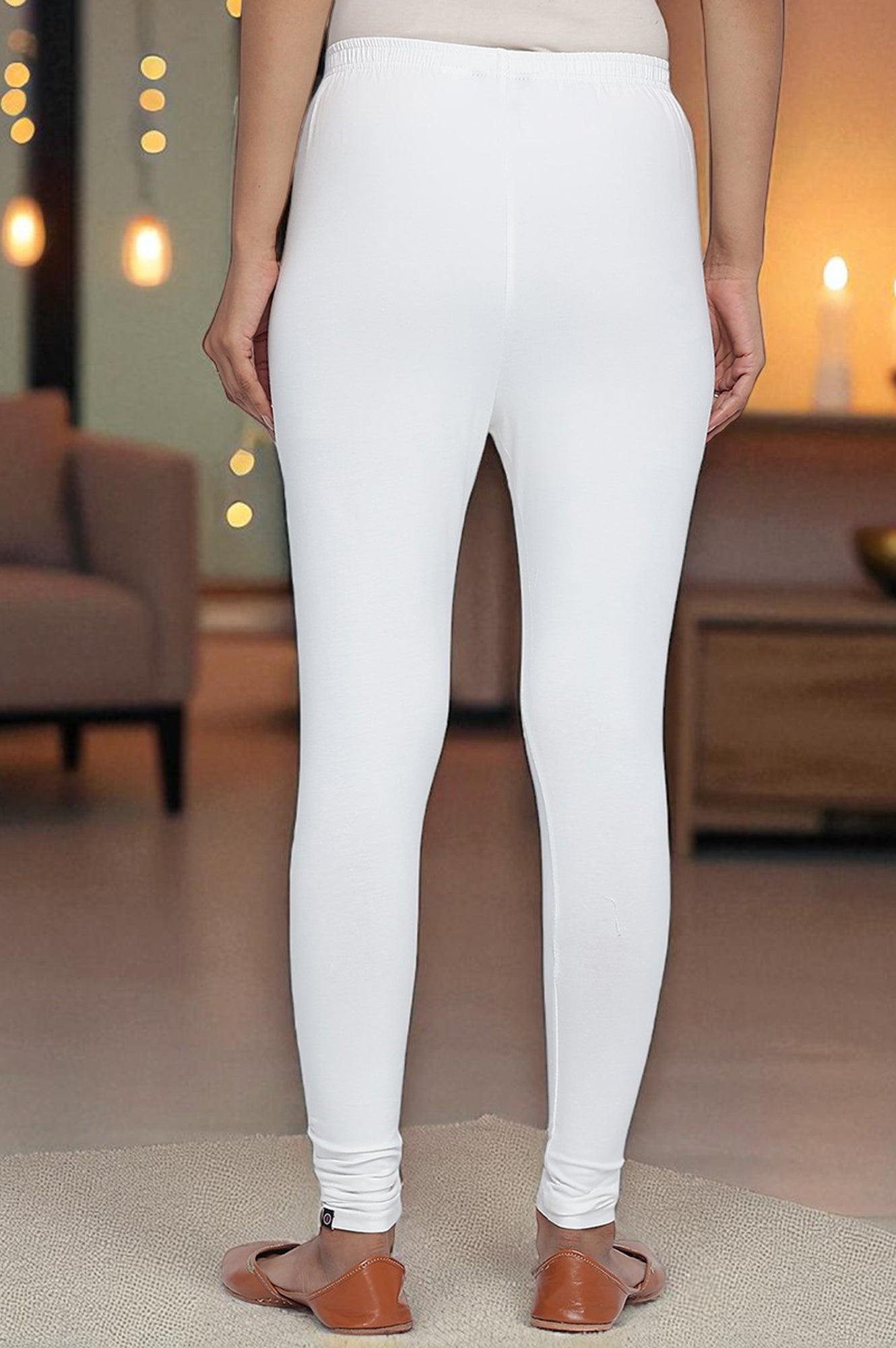 White Solid Cotton Lyrca Tights in Ankle Length