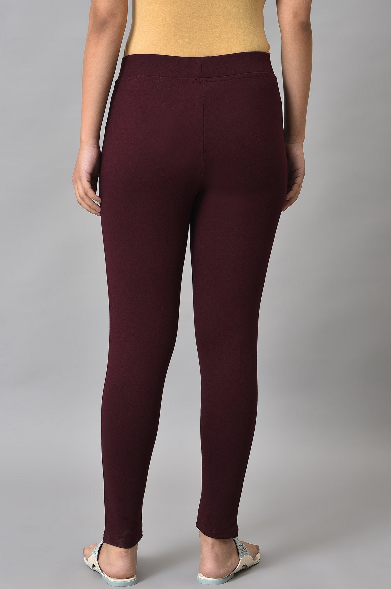 Maroon yoga pants online