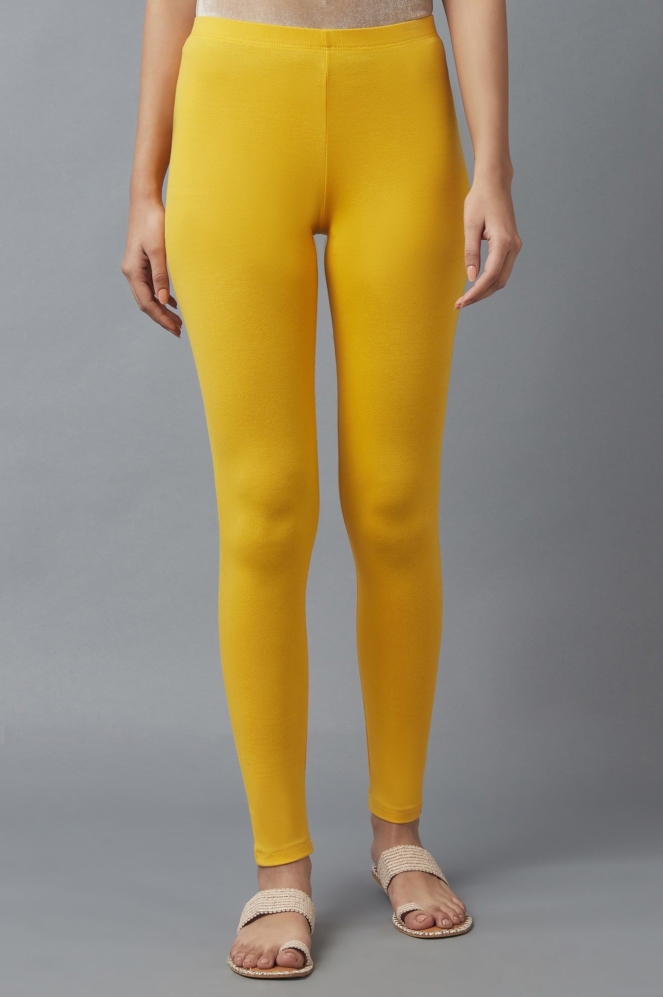Yellow Solid Skinny Fit Cotton Tights With Elasticated Waist